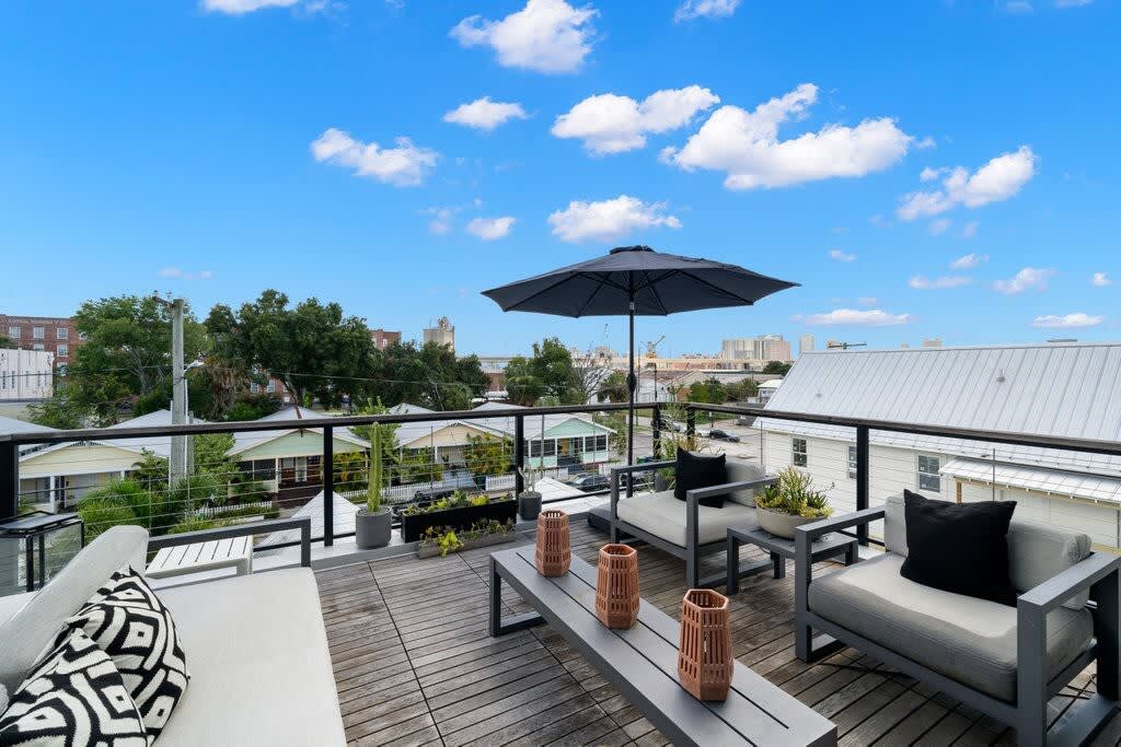 The top floor balcony with ample seating.