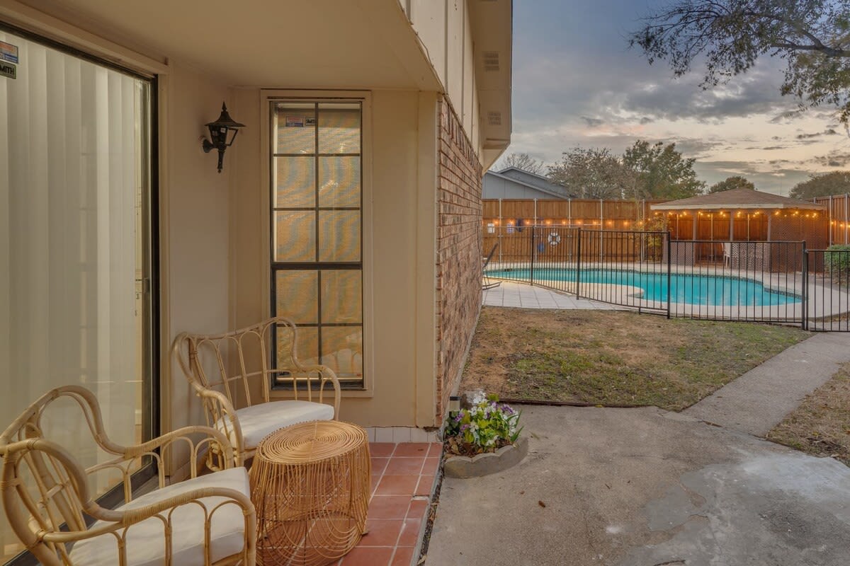 Best of Carrollton - Pool, Luxury, Patio and More!