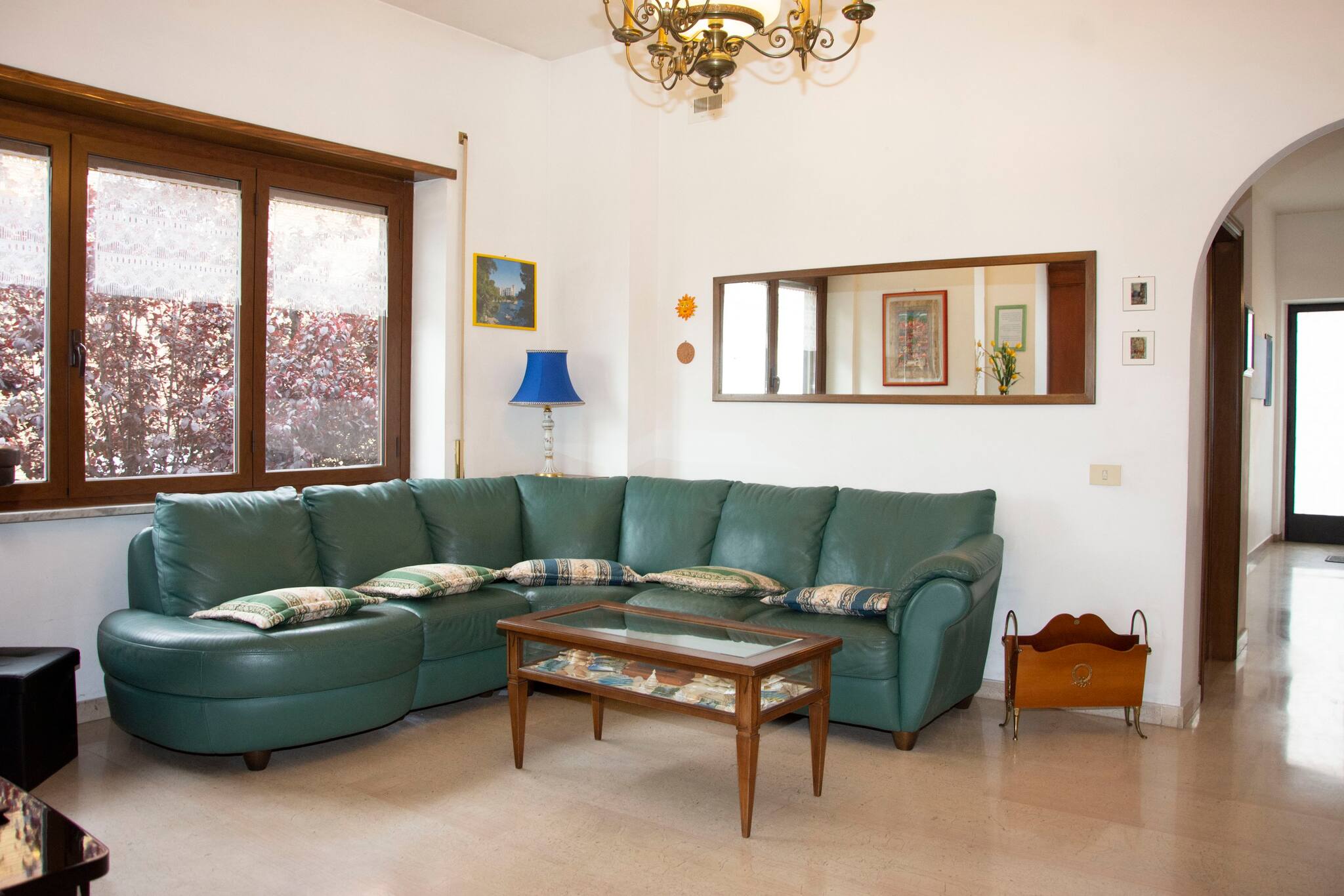 Property Image 1 - Centra House - Big Gardened Flat Near Rome