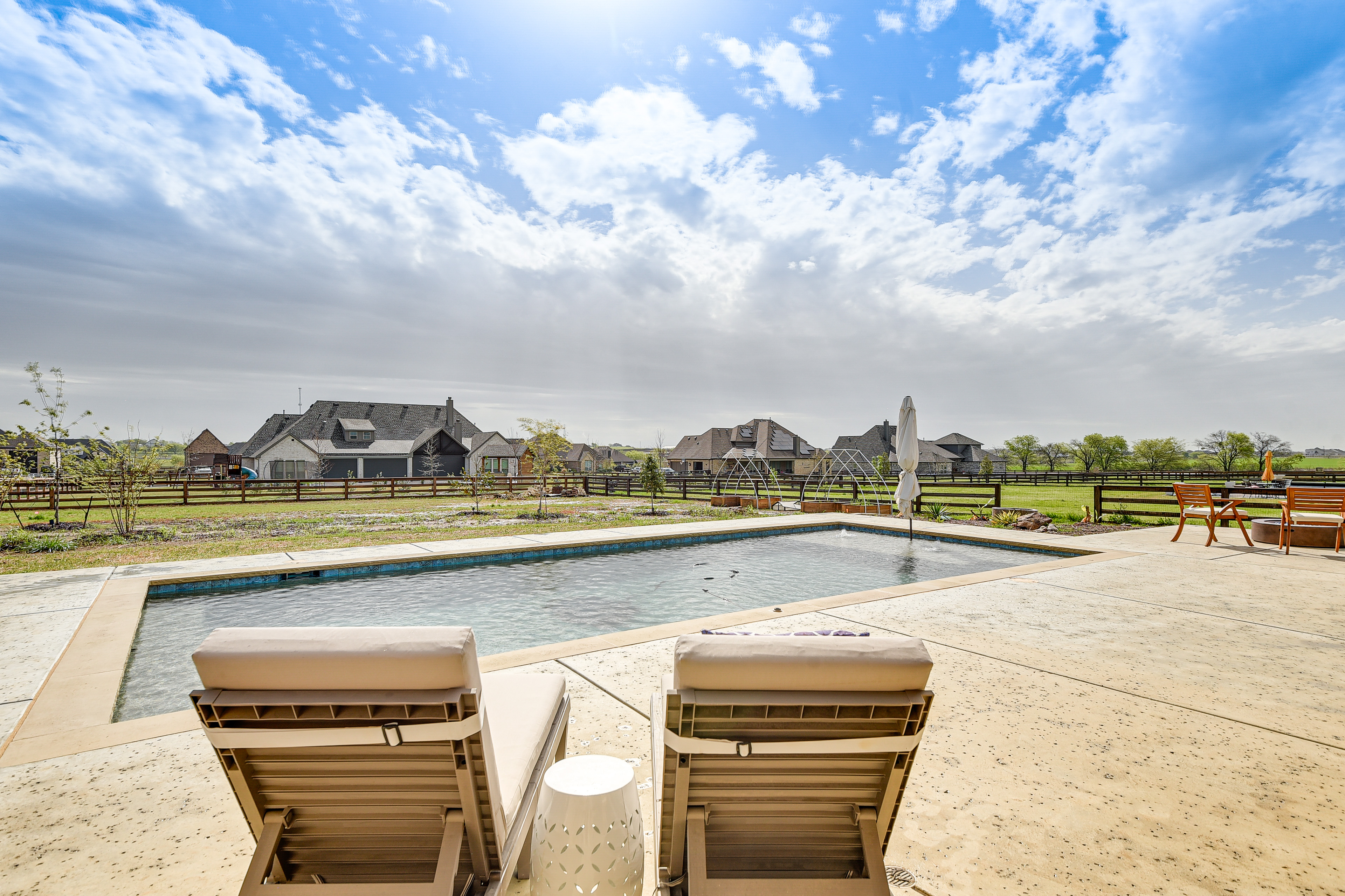 Property Image 1 - Northlake Vacation Rental w/ Pool & Hot Tub Access