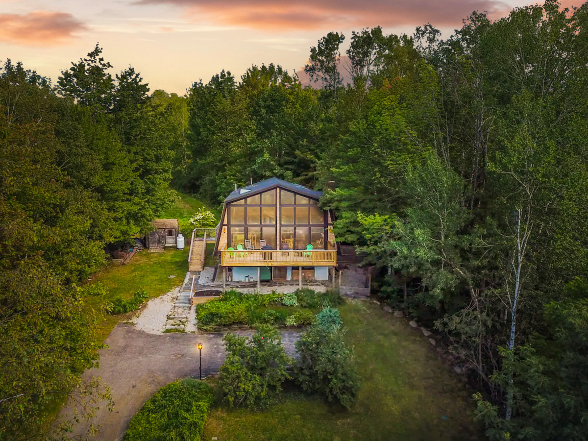 Property Image 1 - The Mountain Villa | Hot Tub | Mt Washington Views