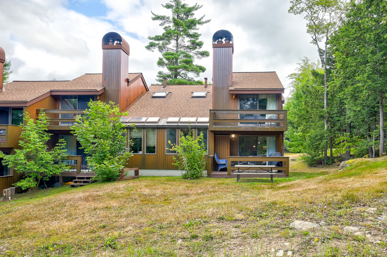 Ski-in Ski-out Slopeside Attitash Family Home