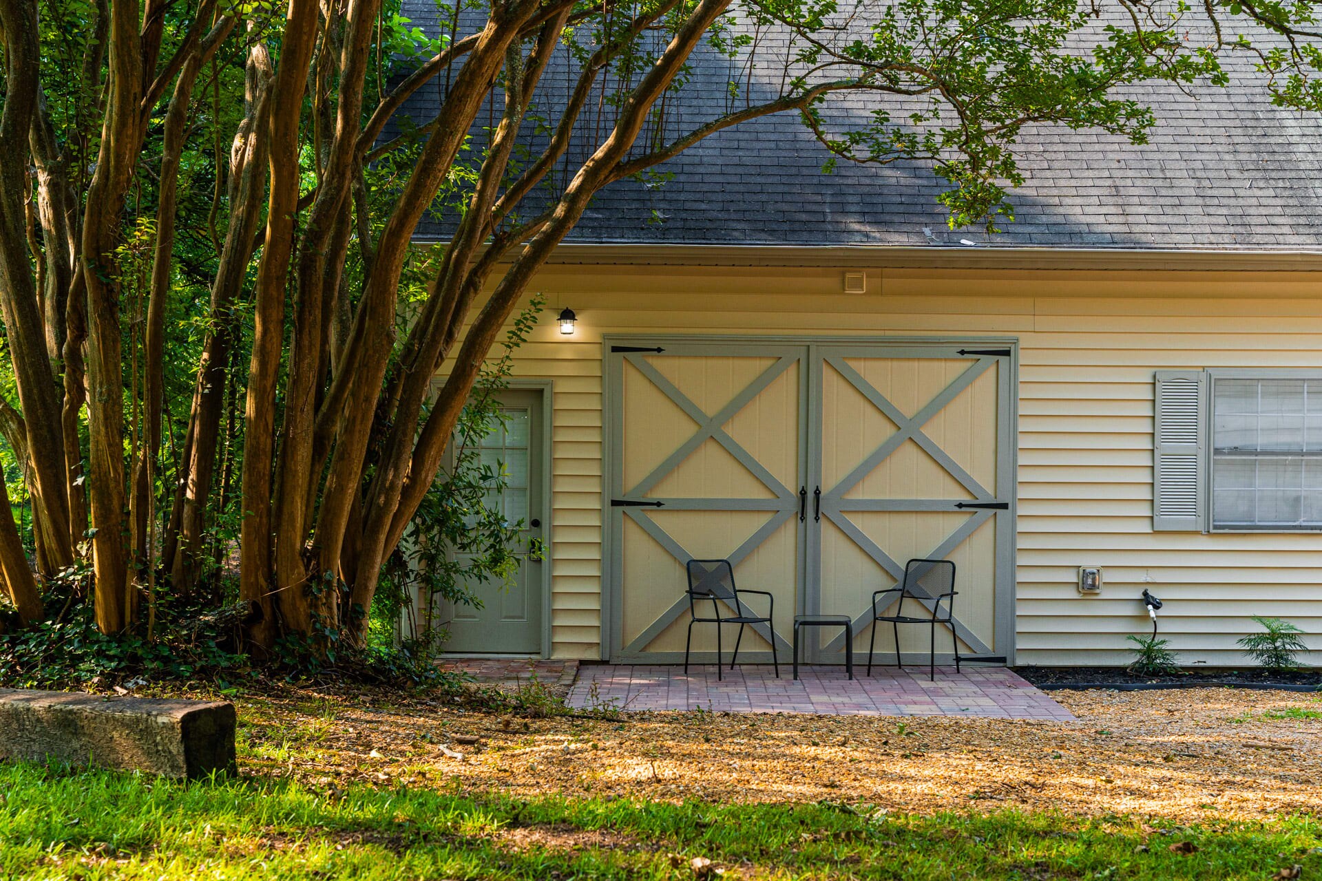 Front patio area with outdoor seating available