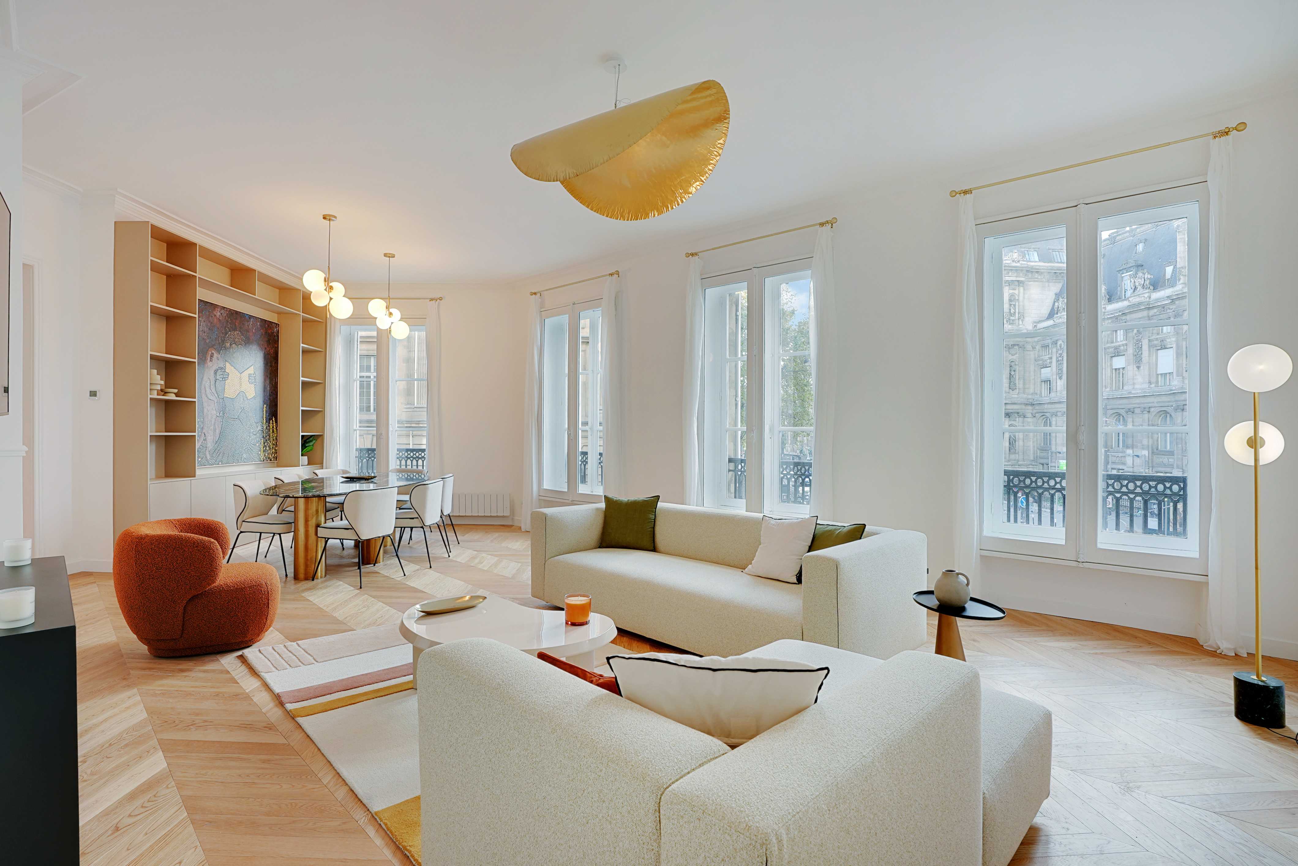 Property Image 1 - Chic 4BR Retreat in the Heart of Marais