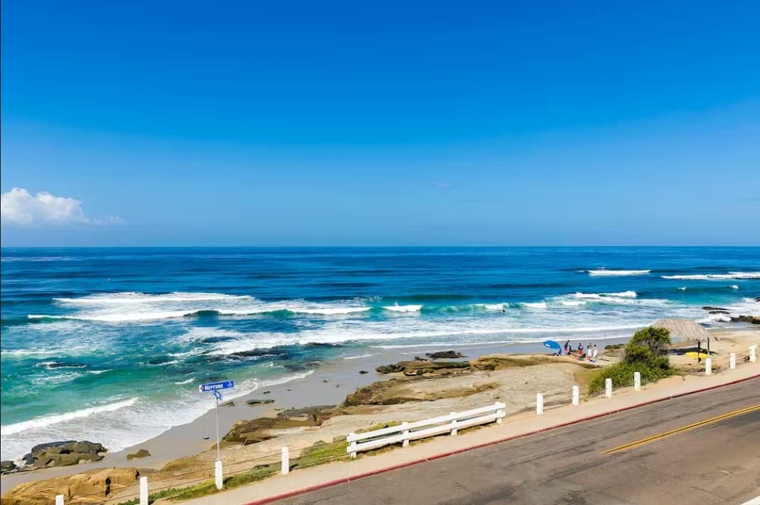 Property Image 2 - Sea Gem Beachfront Condo at Famous Windansea Beach