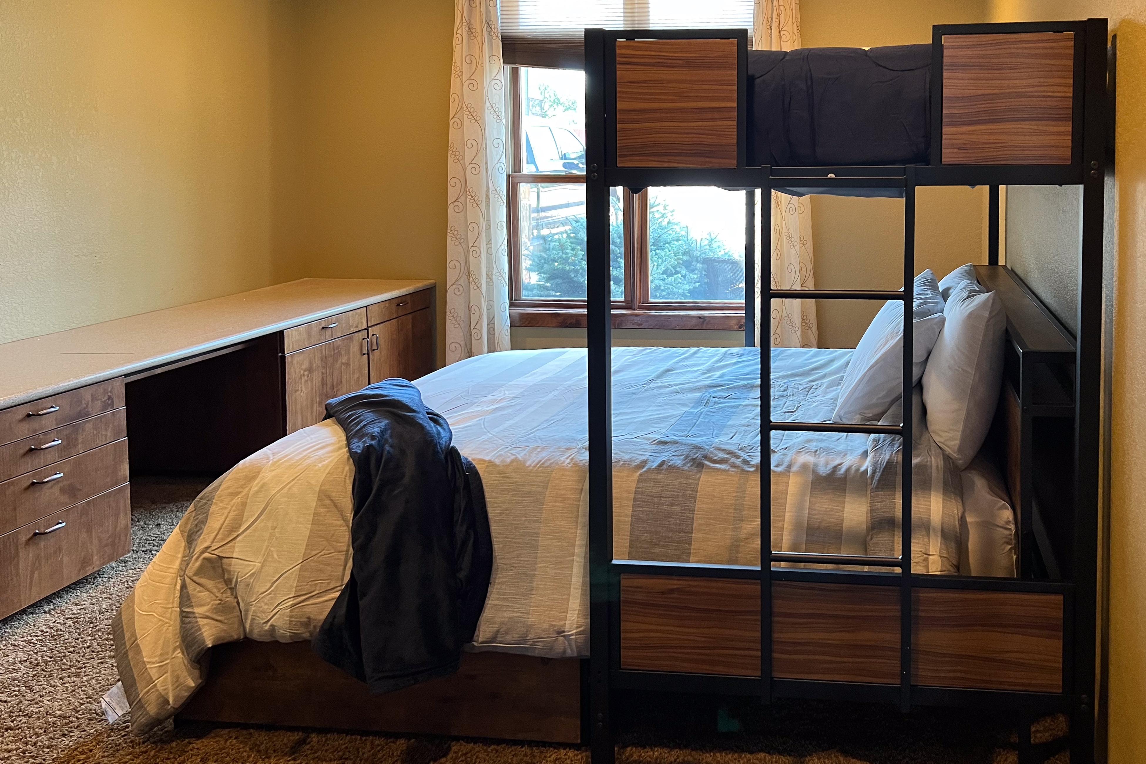 Parkside Paradise Parkside Paradise