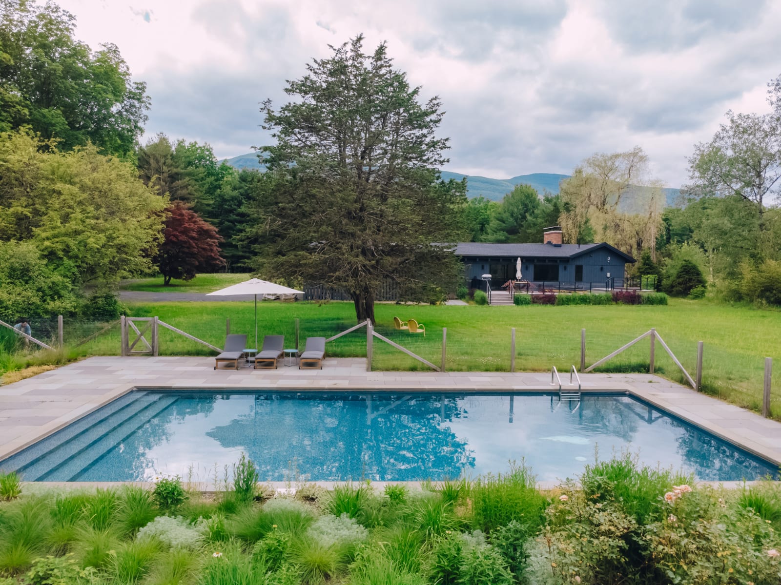 Property Image 2 - Mid-Century Home w/ Pool, Hot Tub + Views