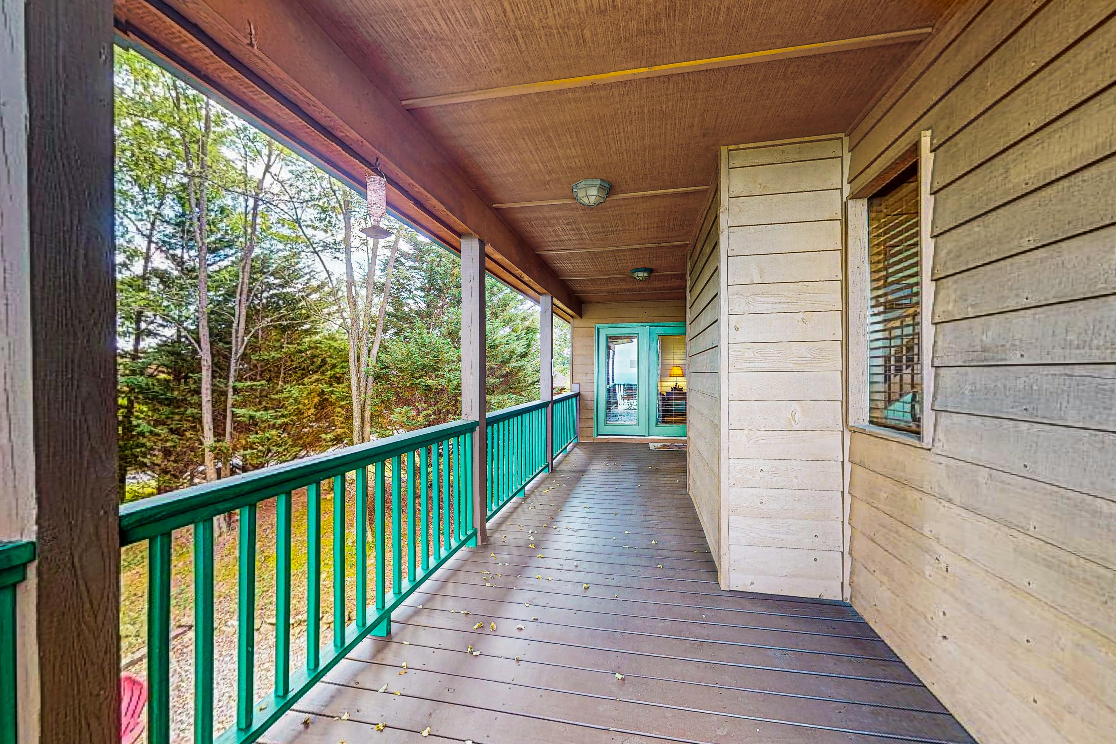 Nature's Embrace Cabin