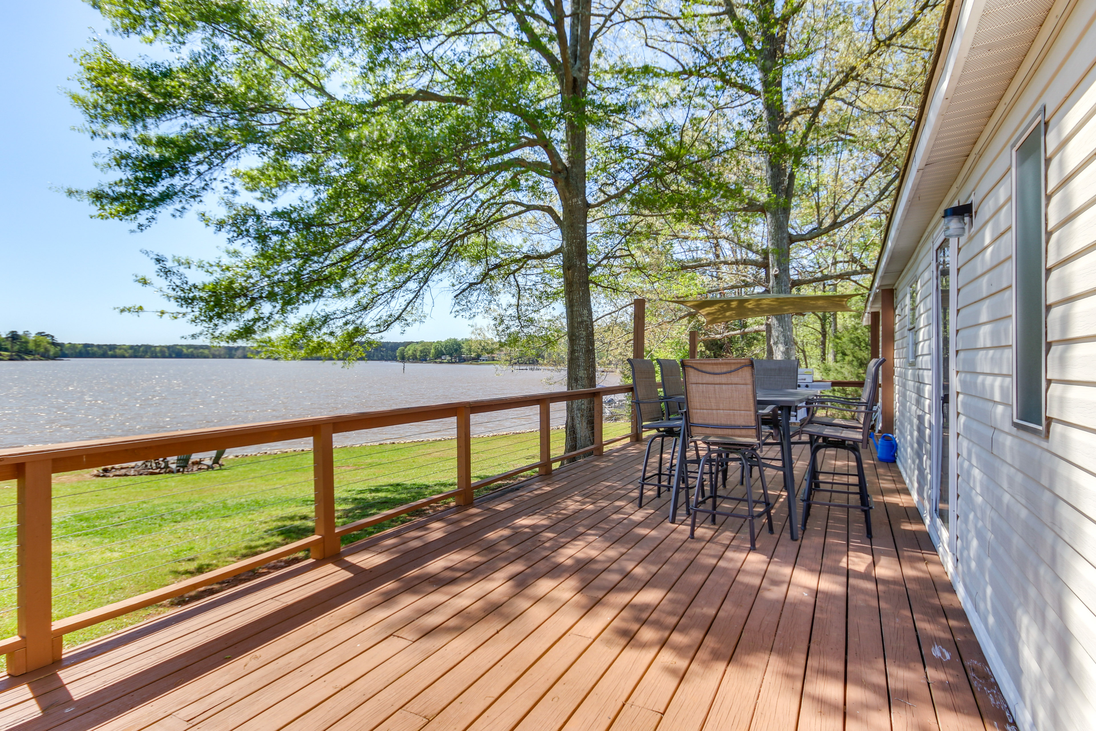 Property Image 1 - Lakefront Prosperity Home w/ Private Boat Dock