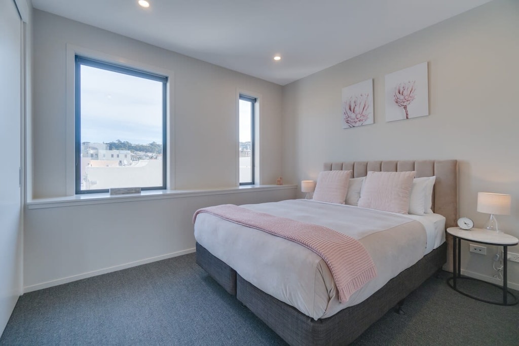 Hotel quality linen and city views!