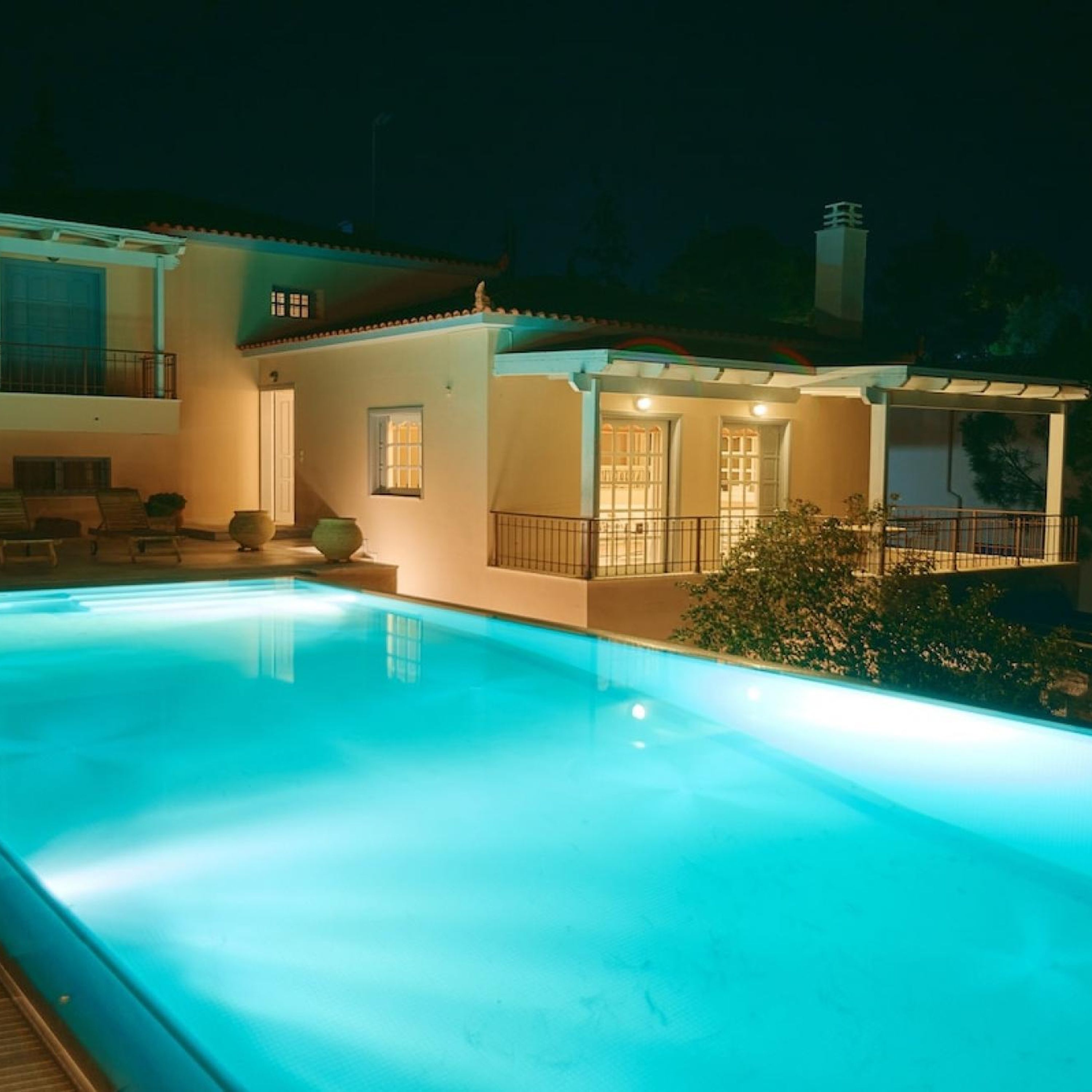 Property Image 1 - The Aghios Emilianos Dreamvilla w h infinite pool 