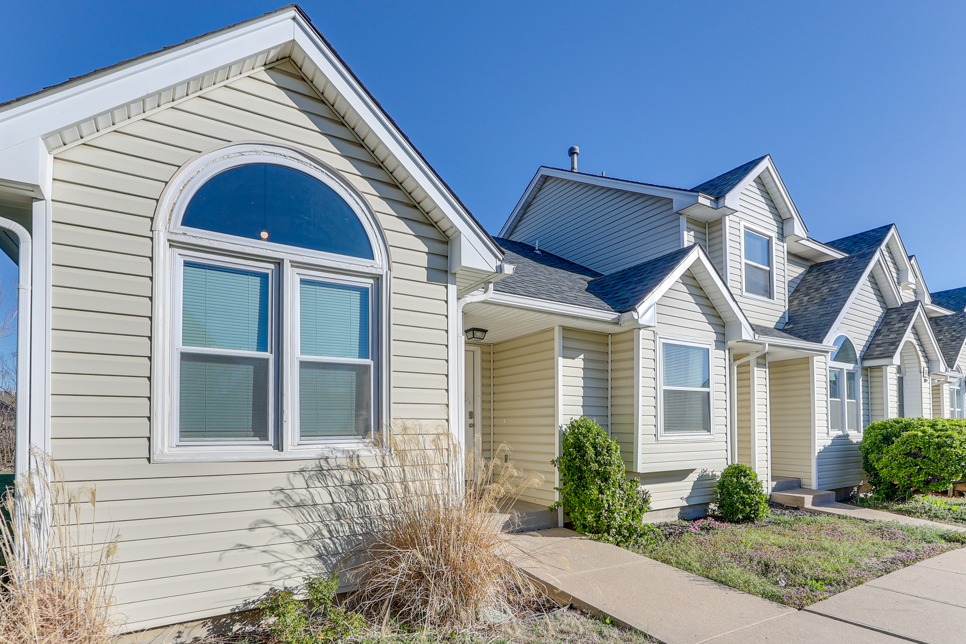 Property Image 2 - Wichita Townhome w/ Patio: 9 Mi to Downtown!