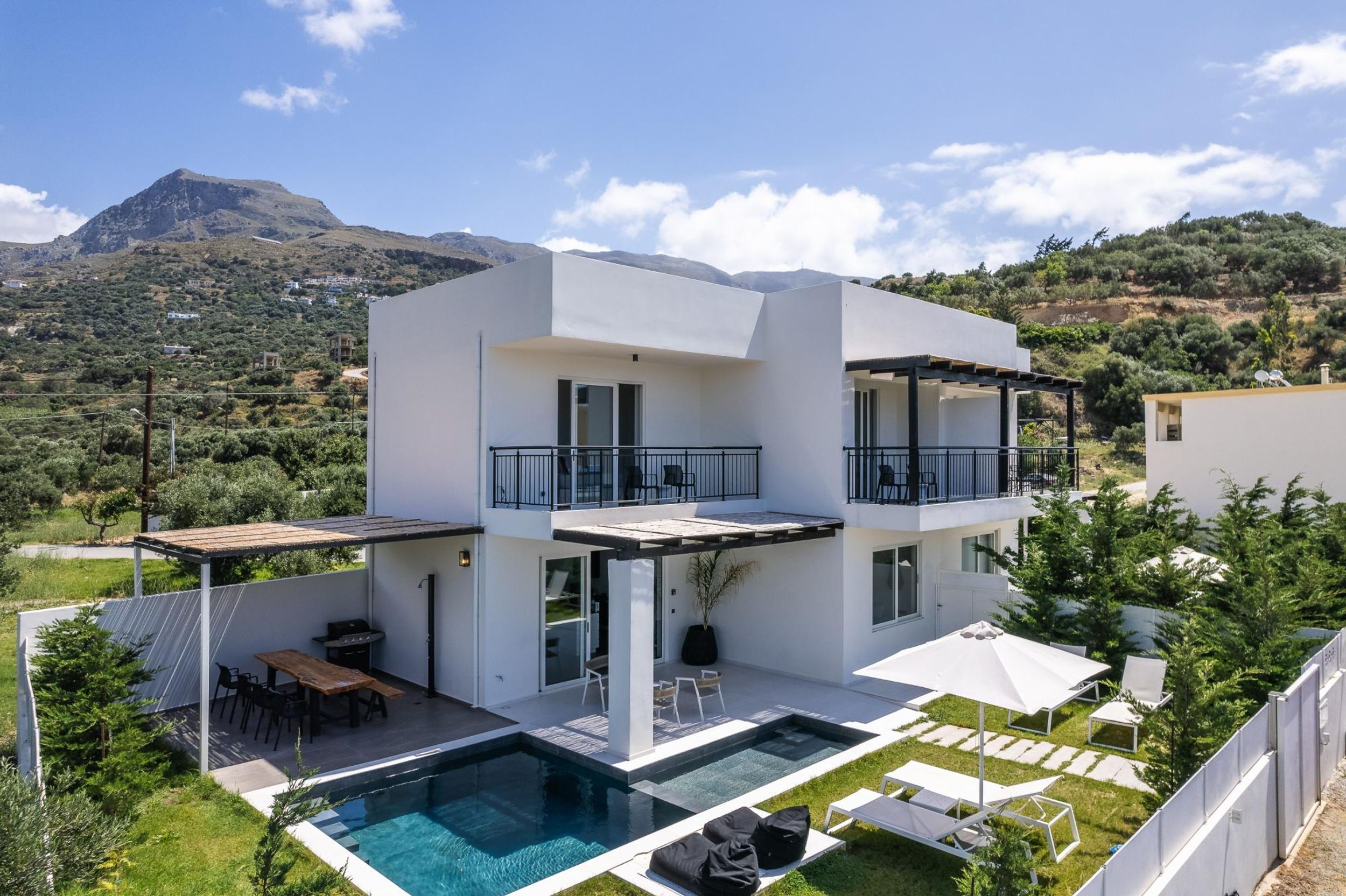 Property Image 2 - Stylish new Villa Casa Filo Rosso in Rethymno