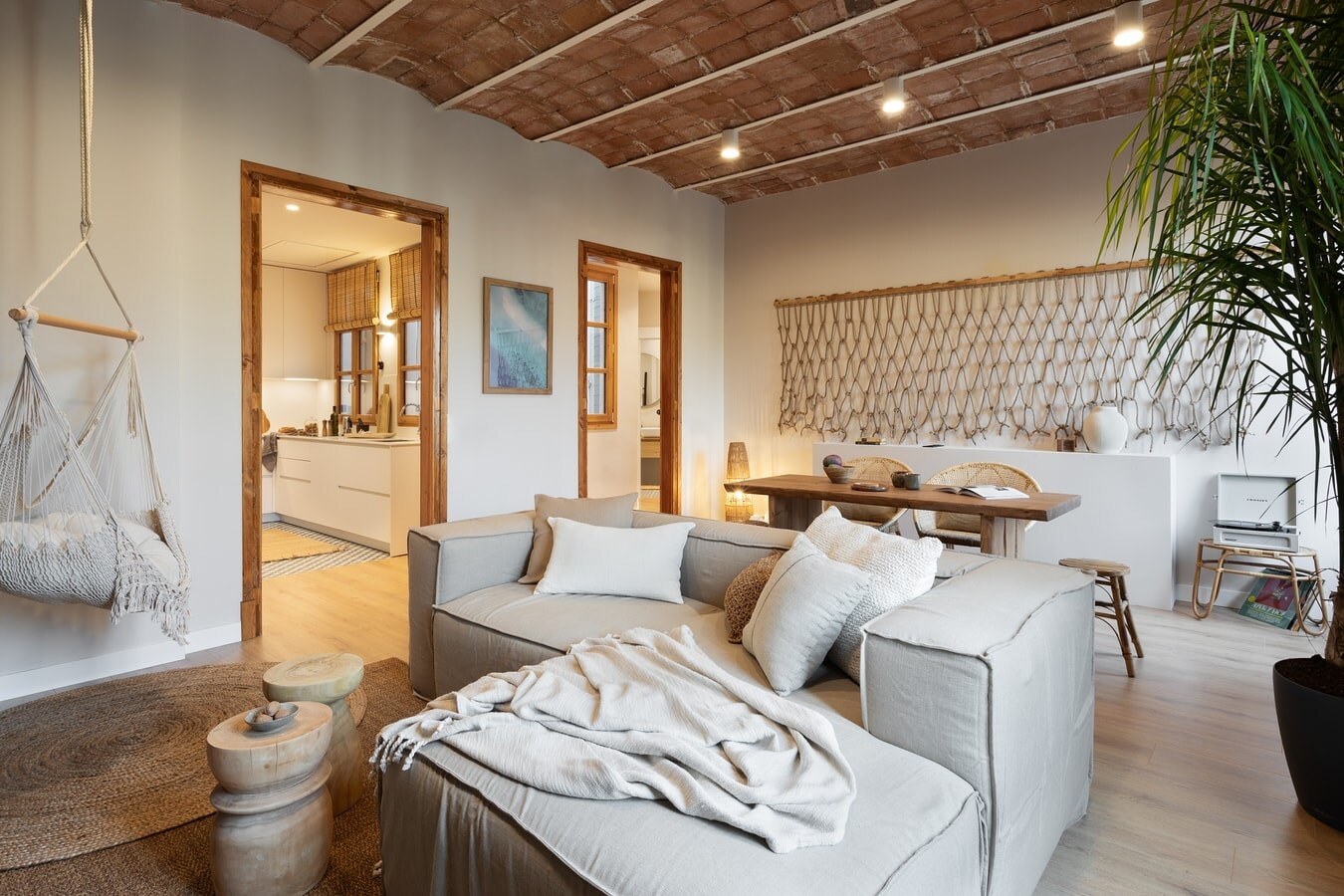 Property Image 1 - Malay - 3 bedrooms and terrace in Eixample Dreta
