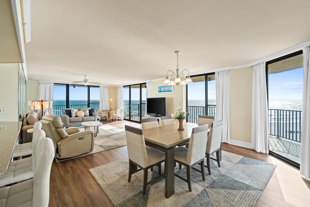 Summerhouse Beach Resort Condo Rental 415C