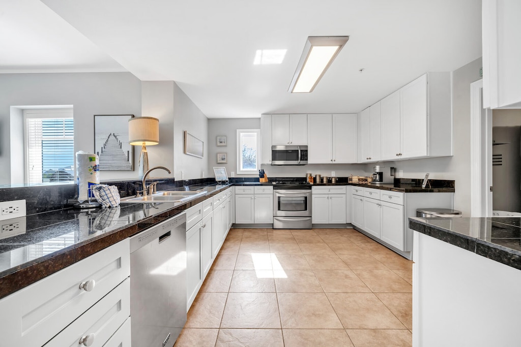 Kitchen has all you need