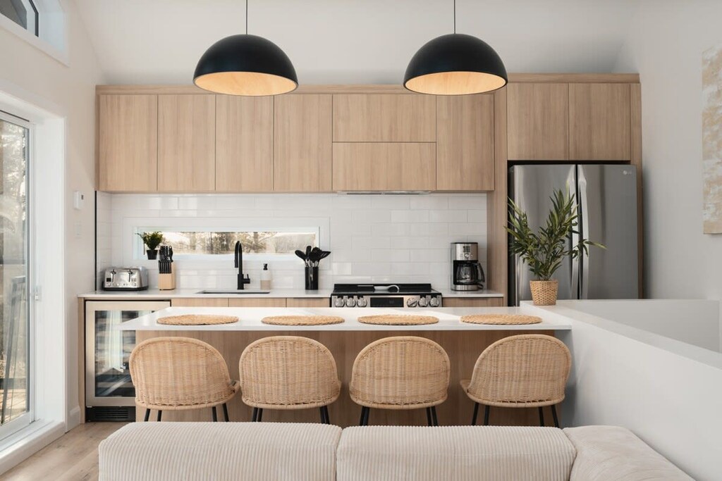 Venez préparer de délicieux repas dans cette cuisine entièrement équipée !