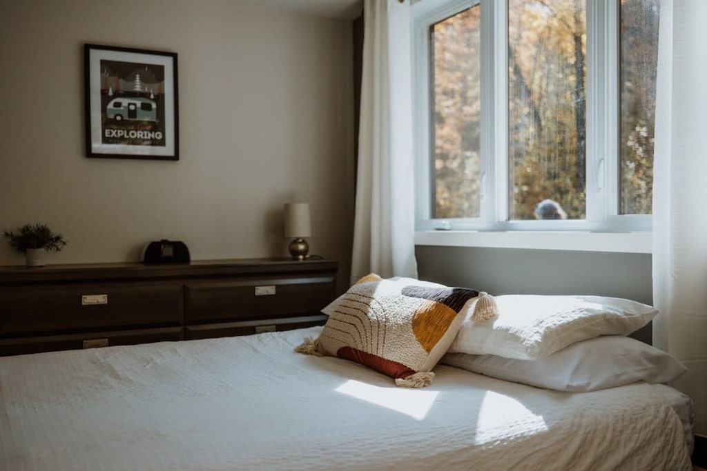 Chambre 2 - lit Queen très confortable