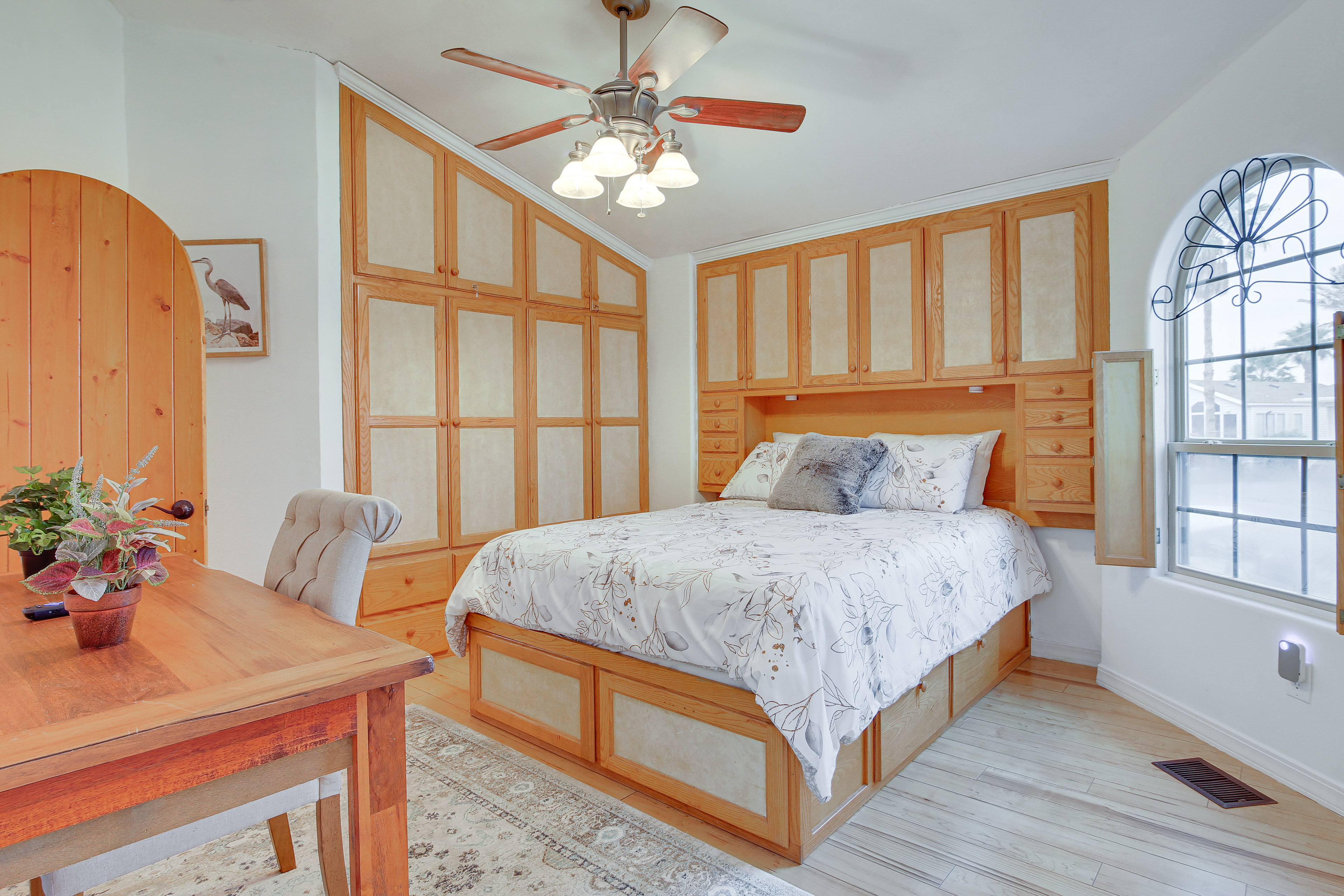 Canalfront Port Isabel Cottage: 5 Mi to Beach!