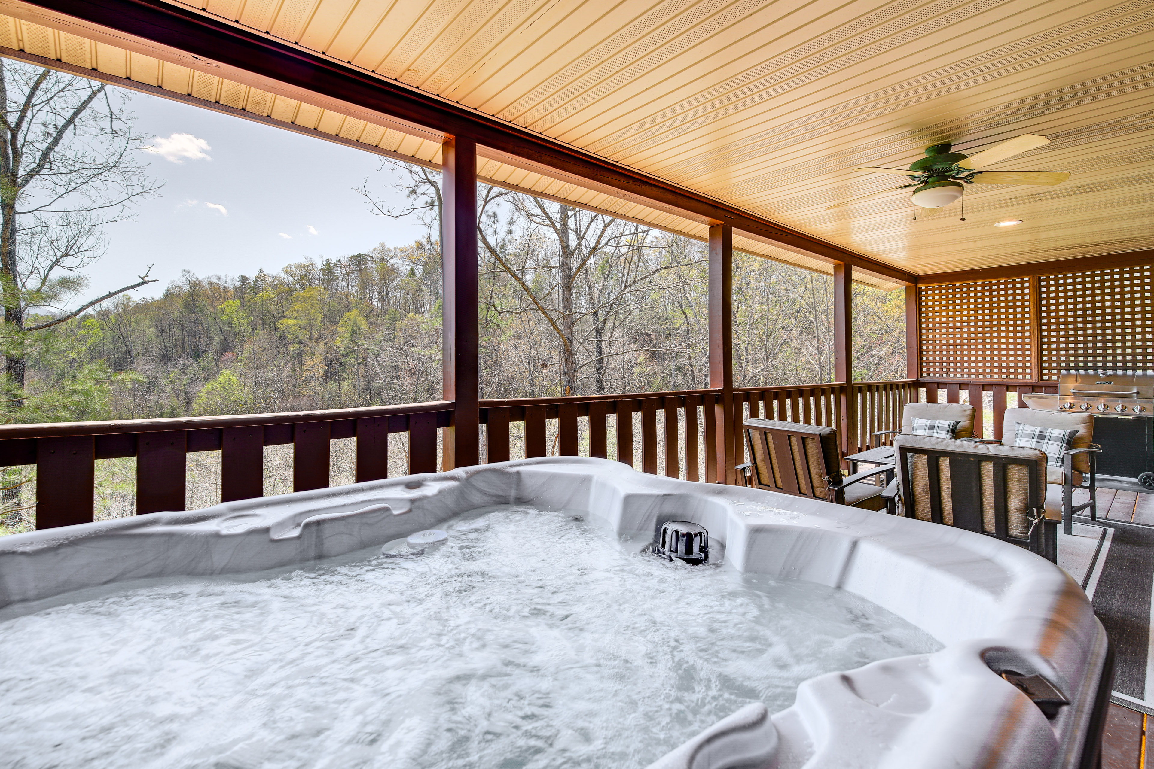 Property Image 2 - Cozy Sevierville Cabin w/ Hot Tub, Mountain Views!