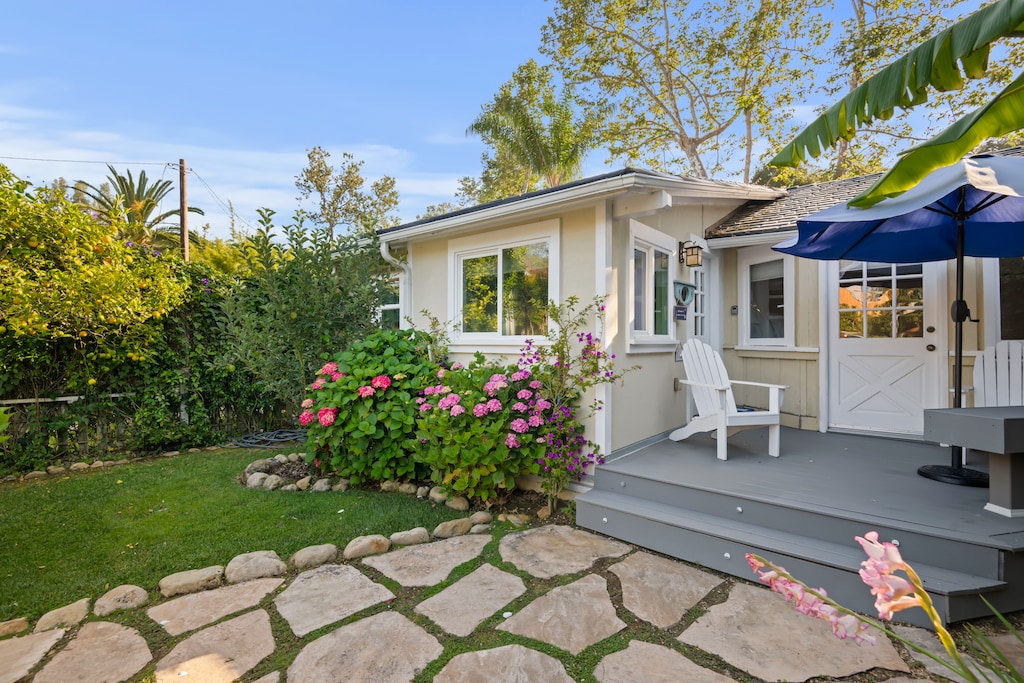 Seashell Cottage Exterior