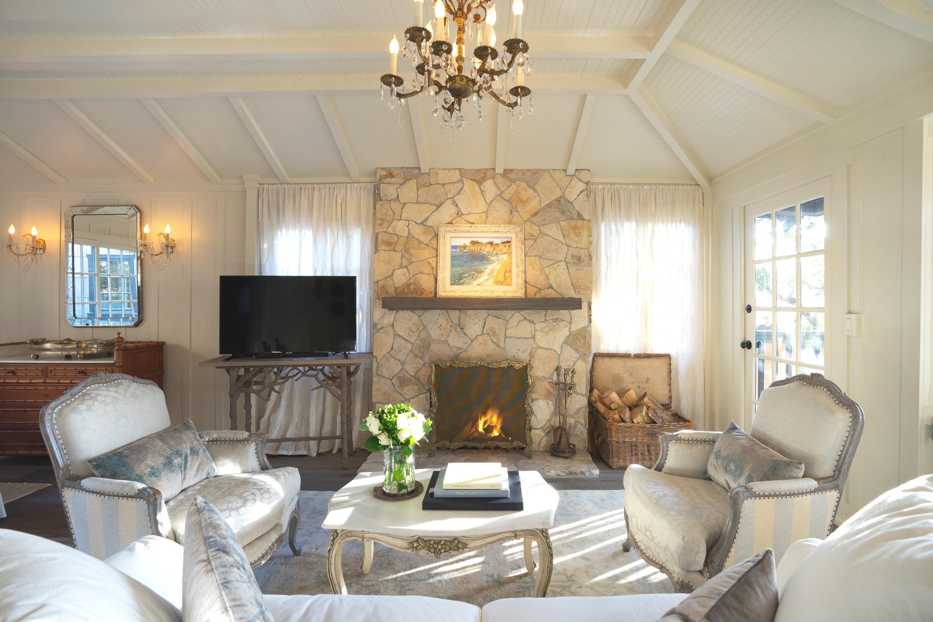 Living Room with a Fireplace and TV