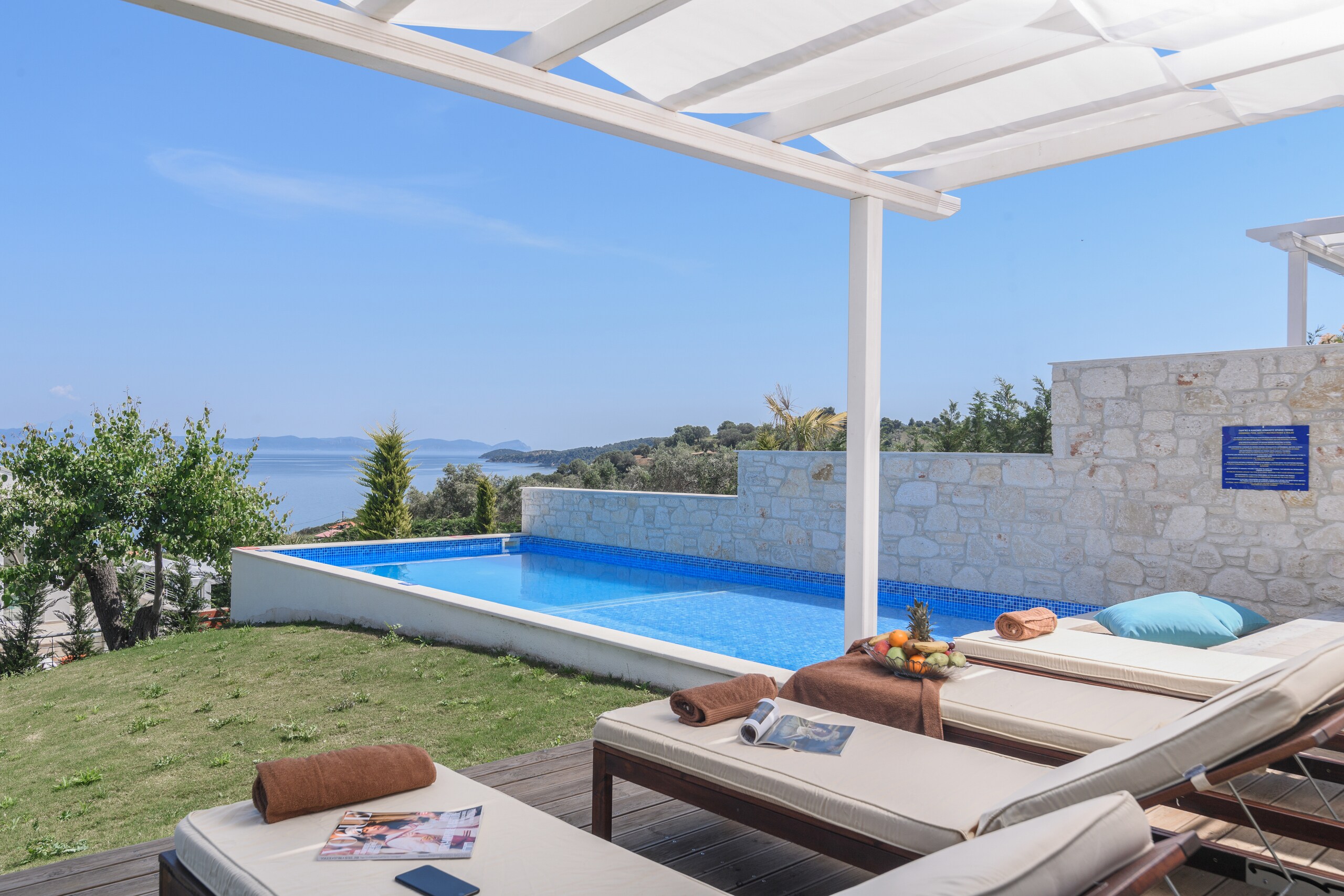 Property Image 2 - Villa Evita