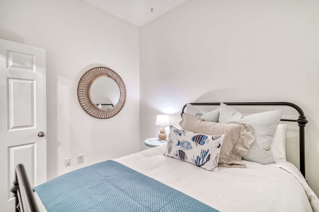 Guest Room sleeps up to 2 in a Double Bed