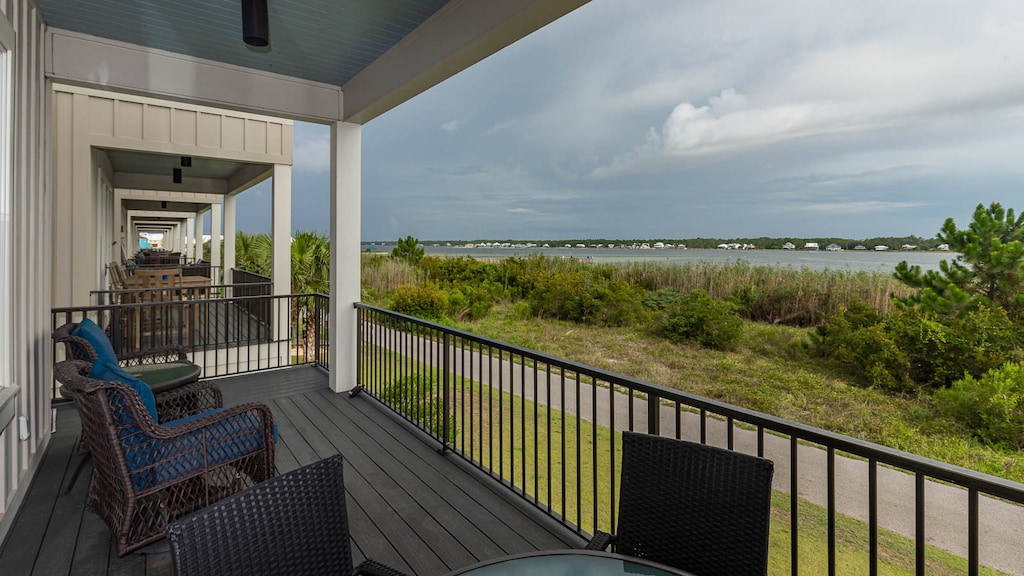 West Side Cottages N, 1592 West Beach Blvd, Gulf Shores, Alabama, lagoon view, 3 bedroom house