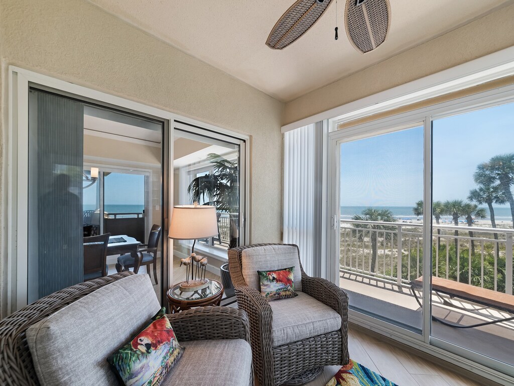 Enclosed Porch at 5209 Hampton Place