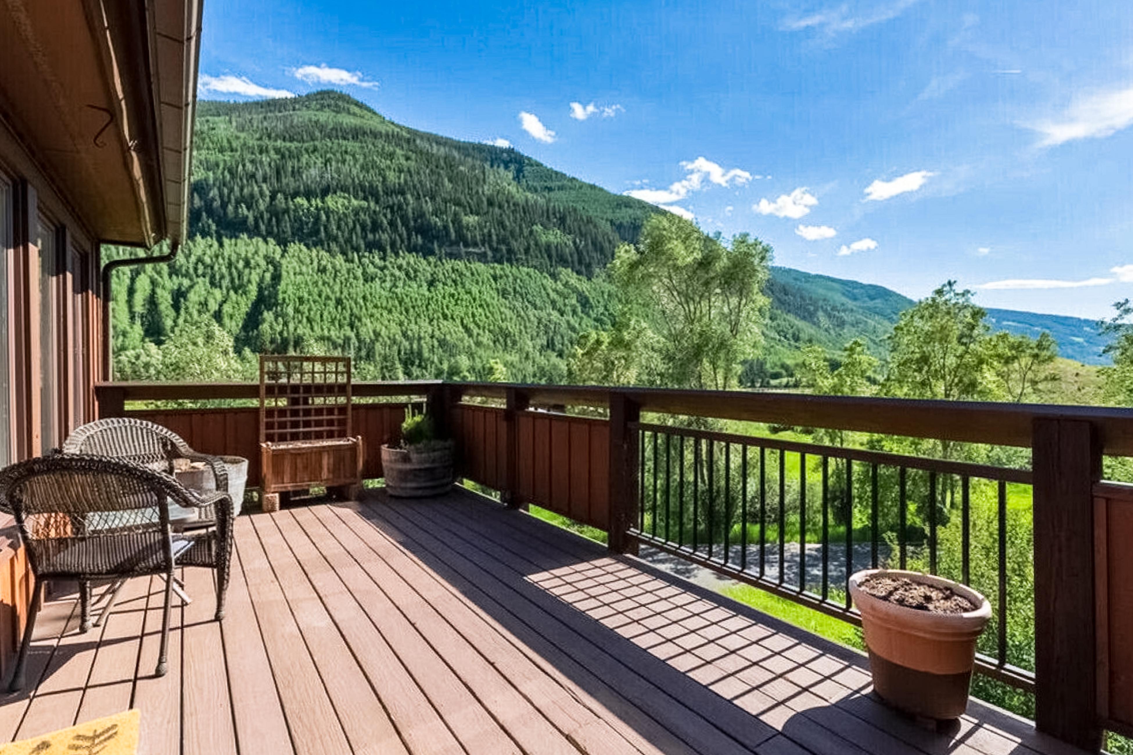 Property Image 1 - Vail Upscale Mountain Living | Limited-Time Weekly Special Rates