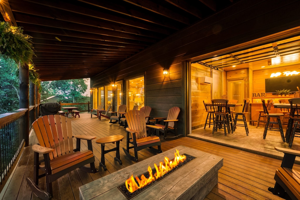 Indoor/outdoor living.