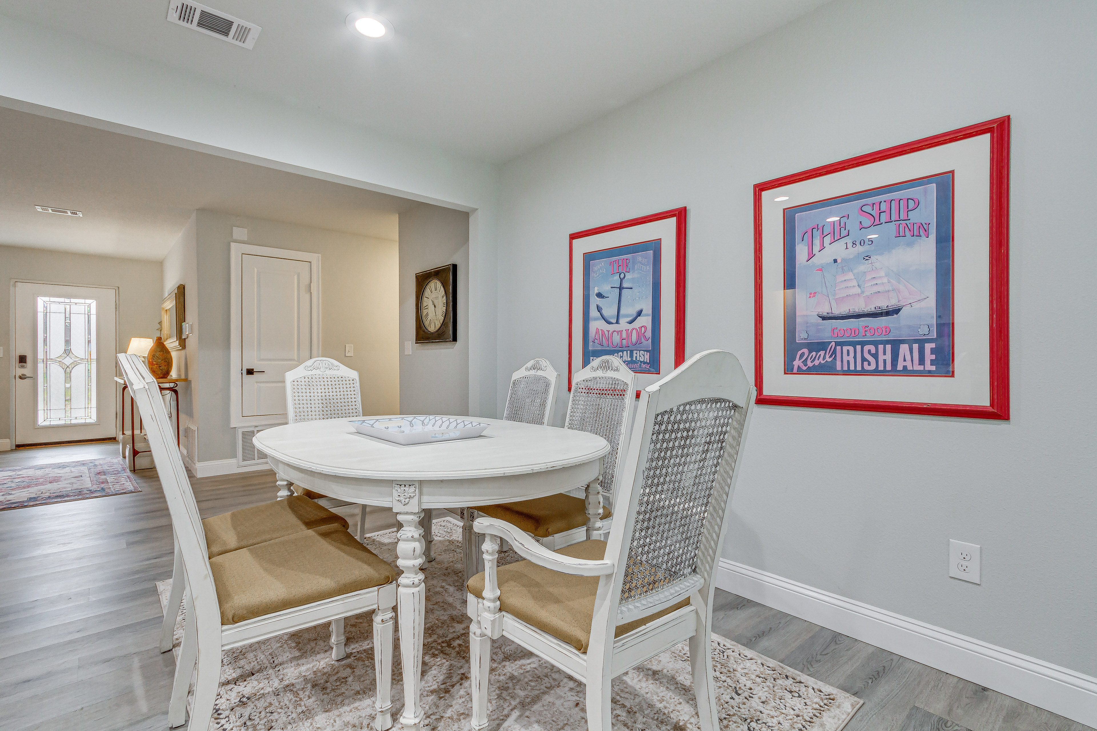 Updated Pensacola Home ~ 7 Mi to Beach!