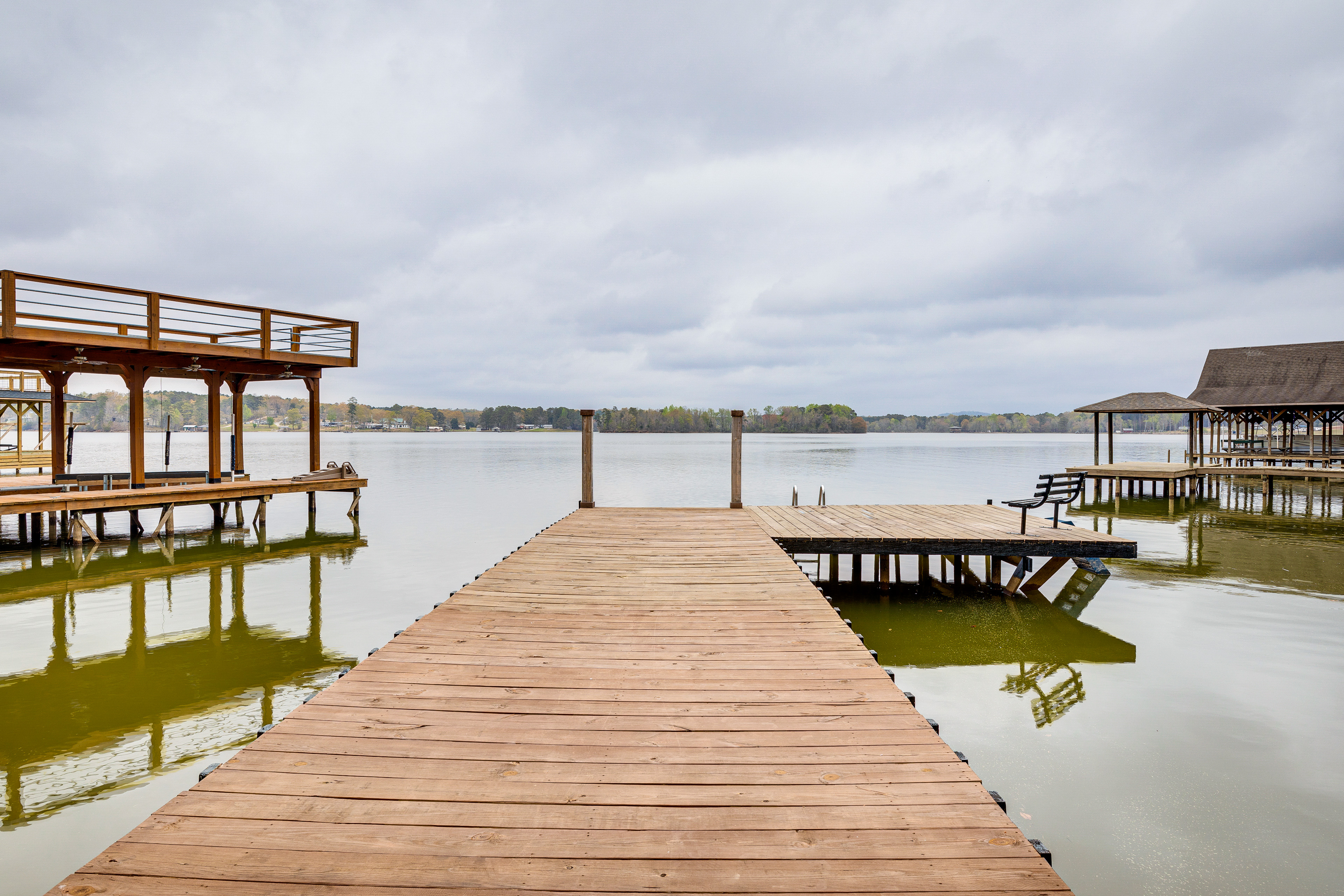 Property Image 1 - Lakefront Leesburg Home w/ Private Dock & Ramp!