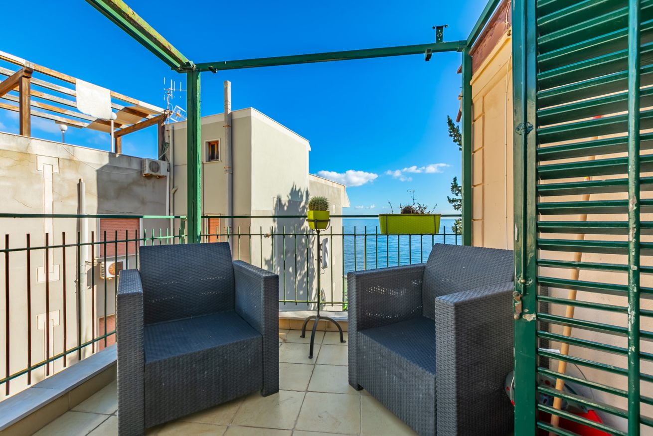 Property Image 2 - Sea View Charm: Mondello Apartment with Terrace