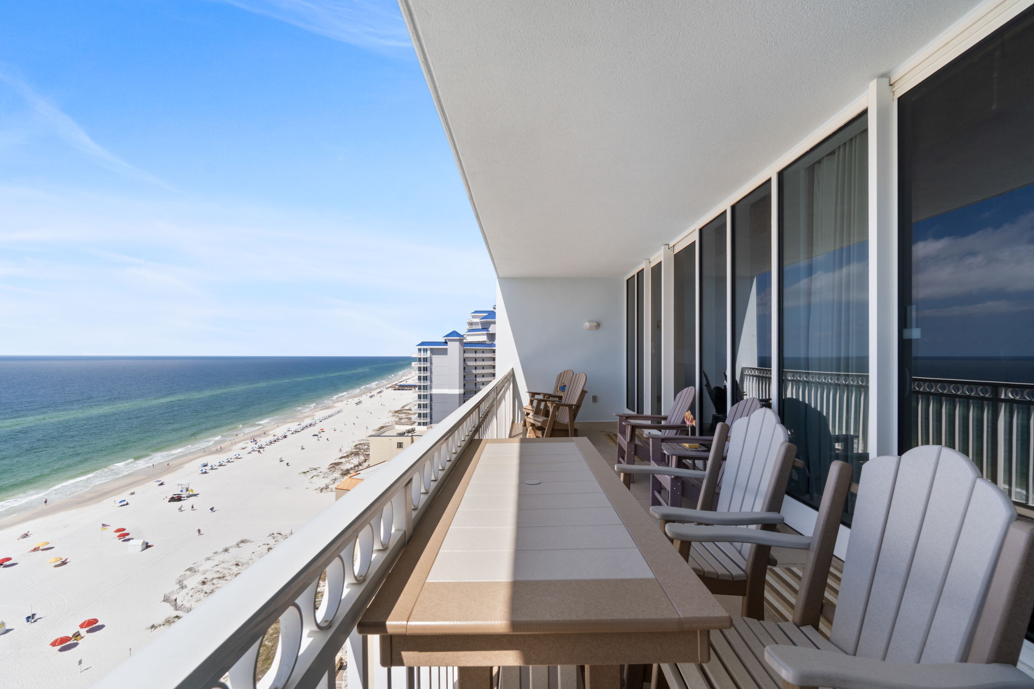 Balcony Dining