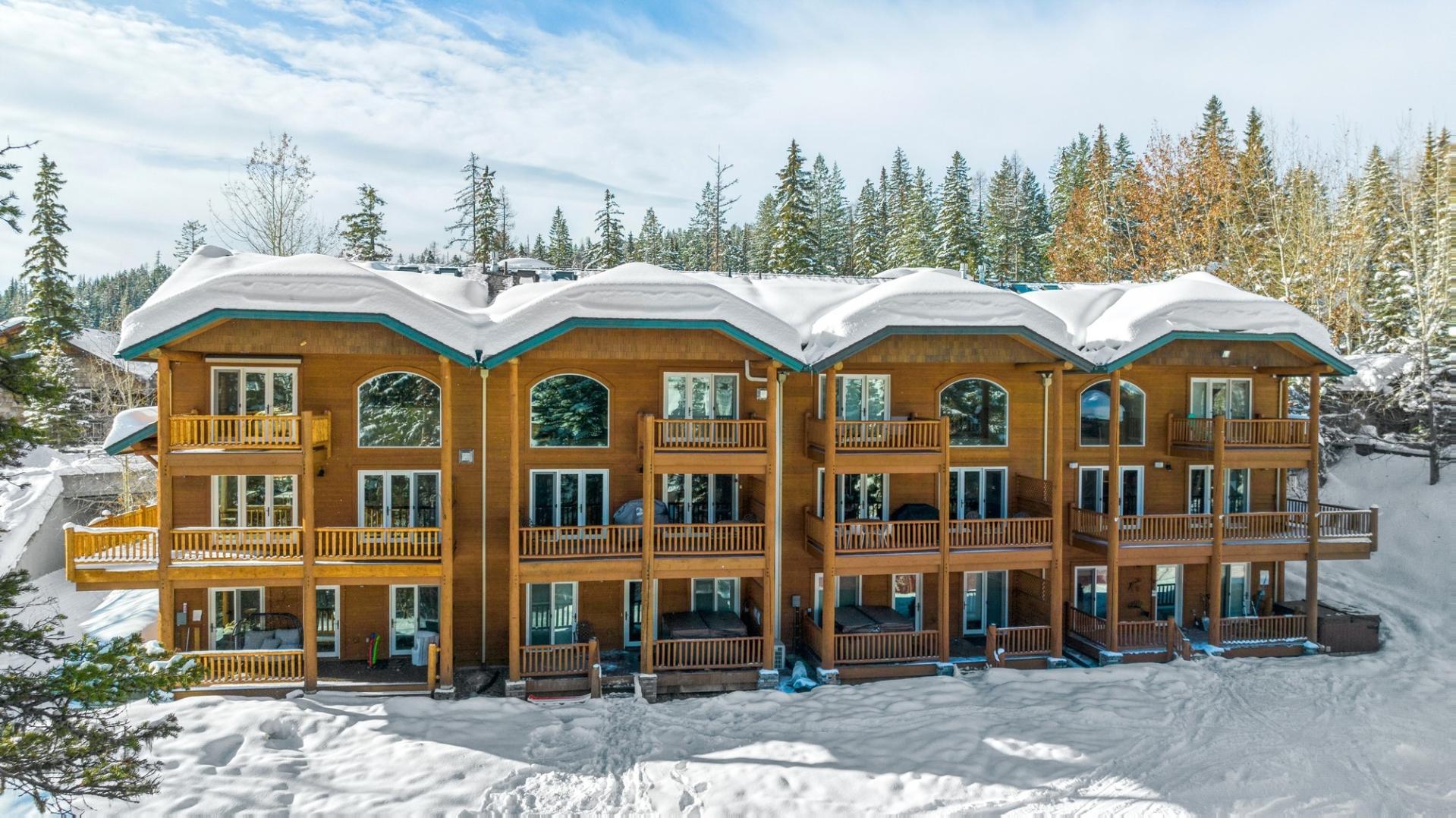 Property Image 1 - Silvertip Ski Haus