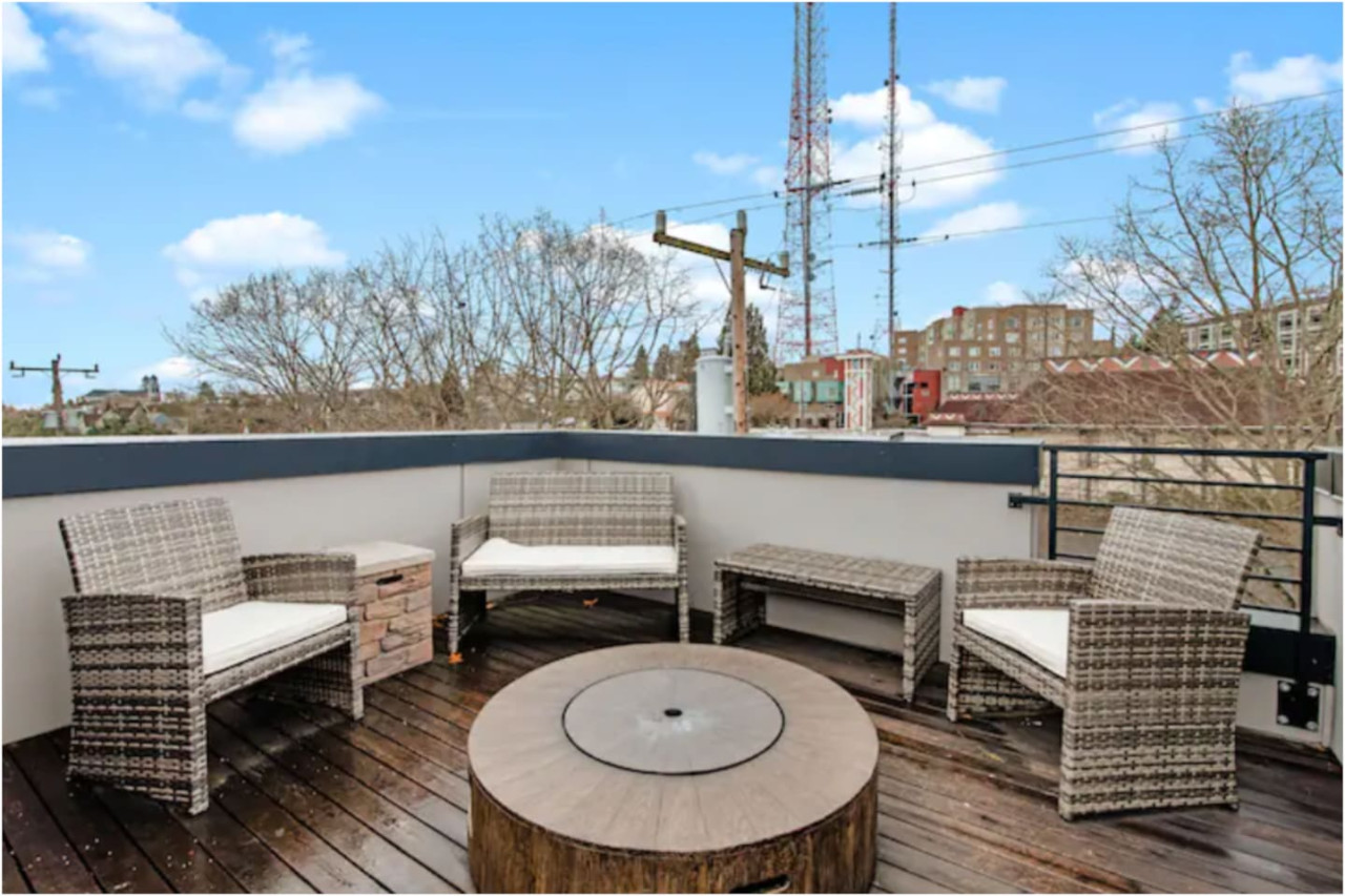Property Image 2 - Modern 2BR Townhome w/Rooftop Firepit, BBQ, 85" TV