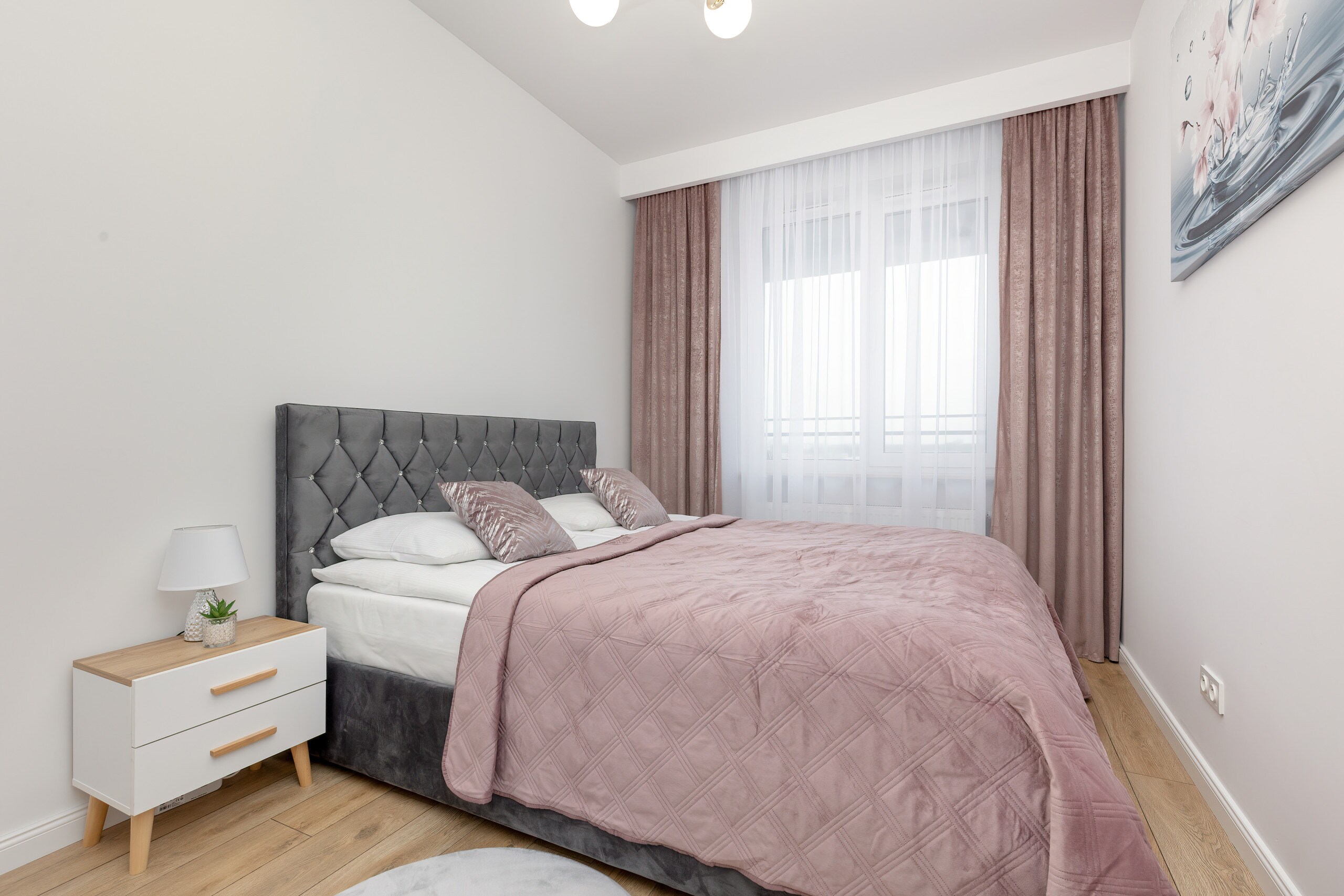 Property Image 2 - One Bedroom Apartment | Warsaw | Furnished Balcony