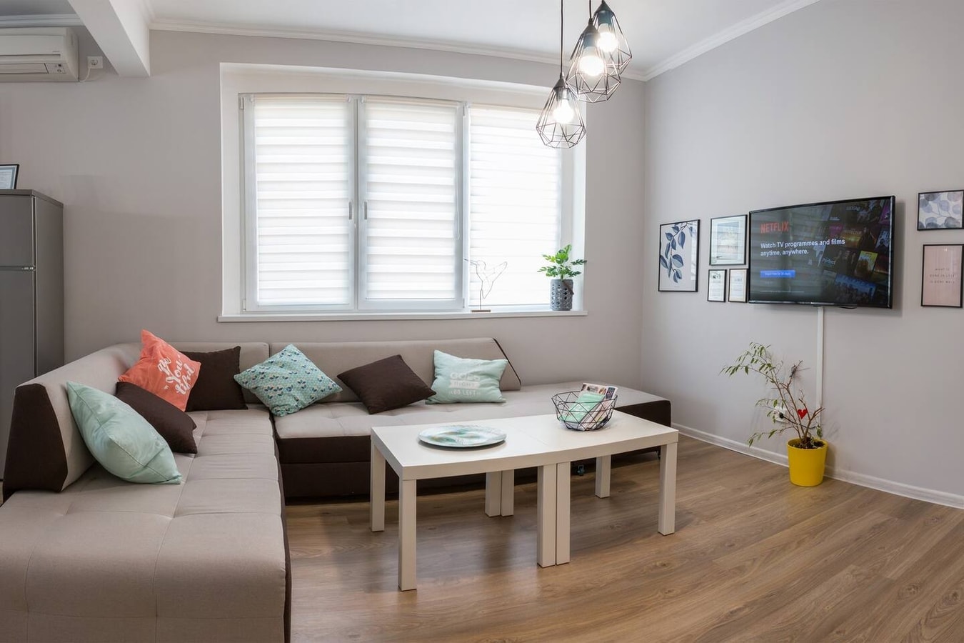 Property Image 1 - PLOVDIV Poli Markovo · Bright and Cozy 2BD. Flat in Plovdiv’s City Centre