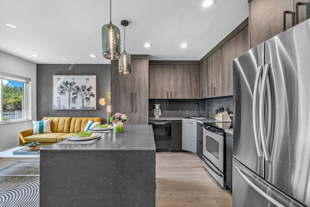 Fully stocked kitchen with all the pots/ pans you will need