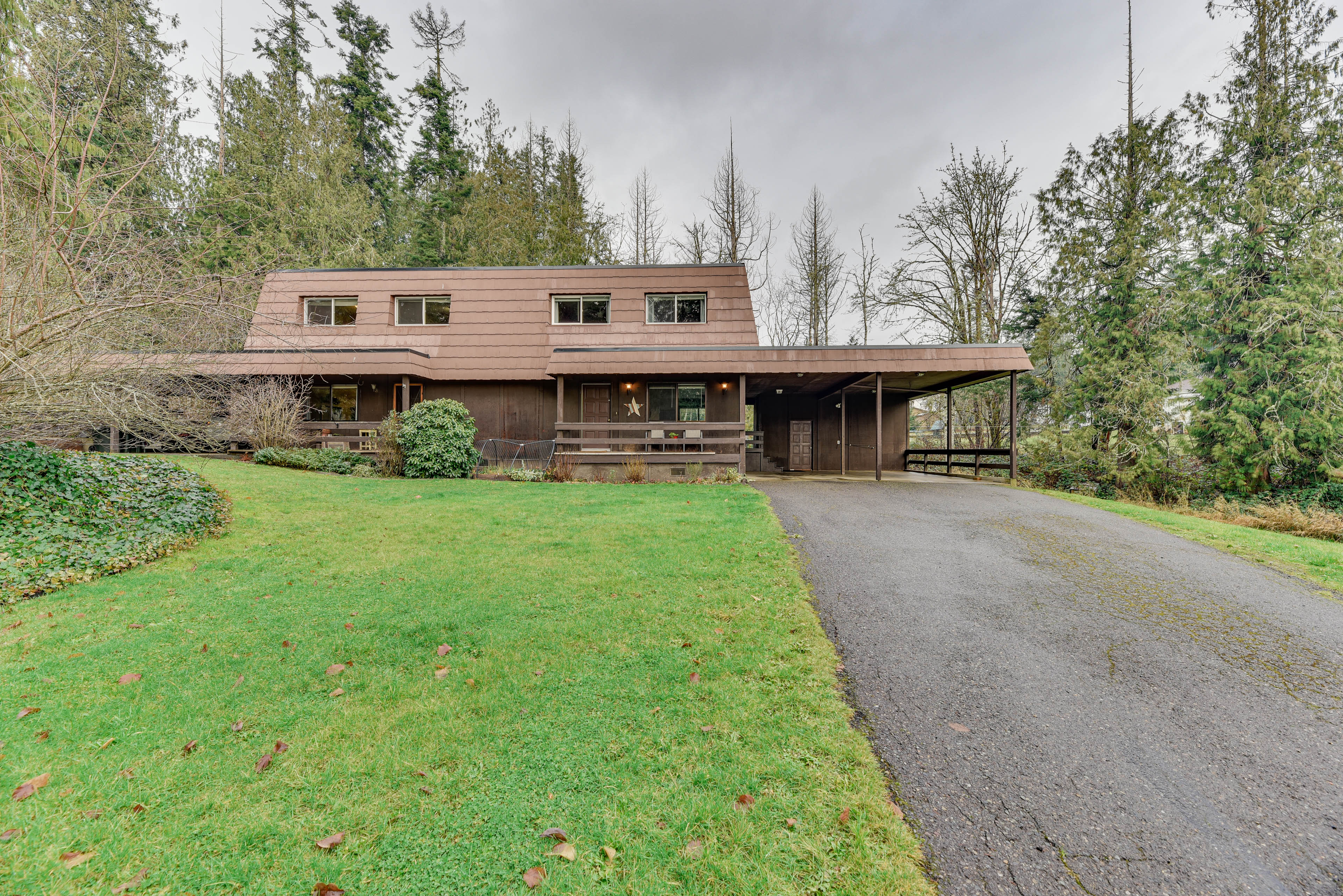 Property Image 2 - Charming Chehalis Retreat w/ Outdoor Grill + Deck!