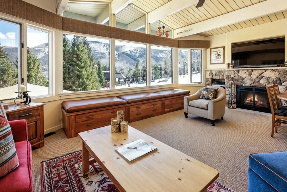 Property Image 2 - Shadow Mountain Unit 15 | Spacious Ski-In, Ski-Out Townhouse with Great Views & Gas Fireplace