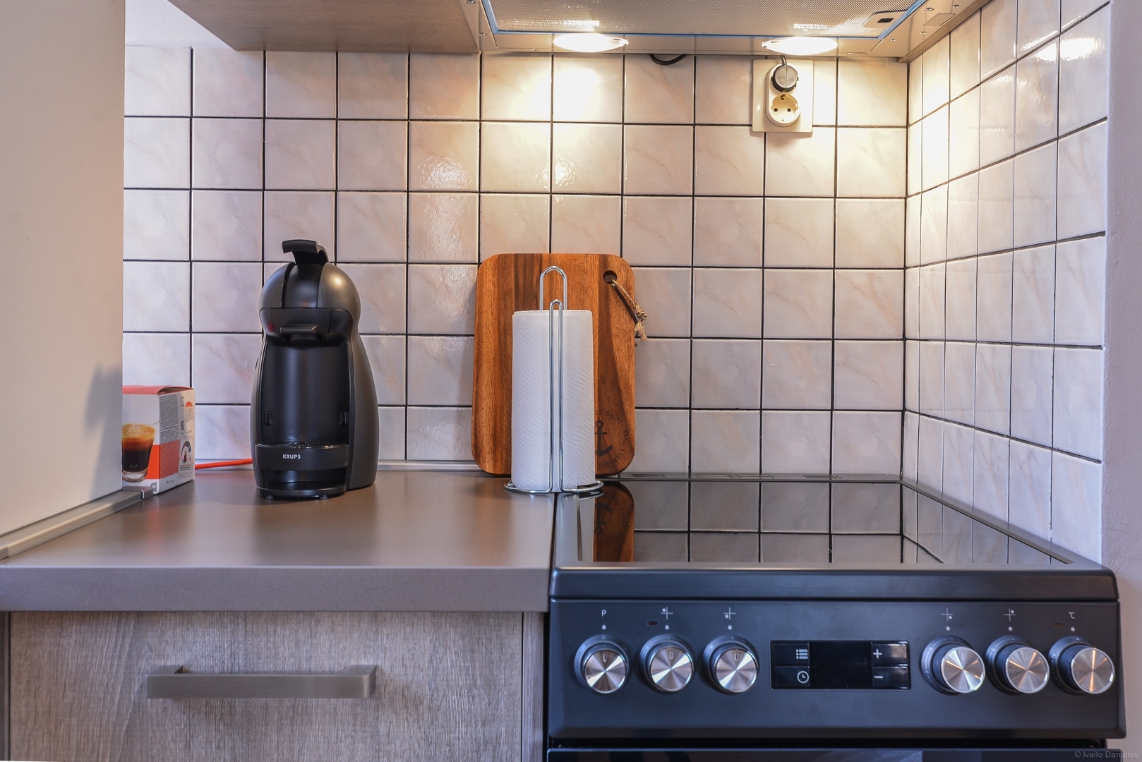 Colorful 2BD Apartment next to Serdika Center