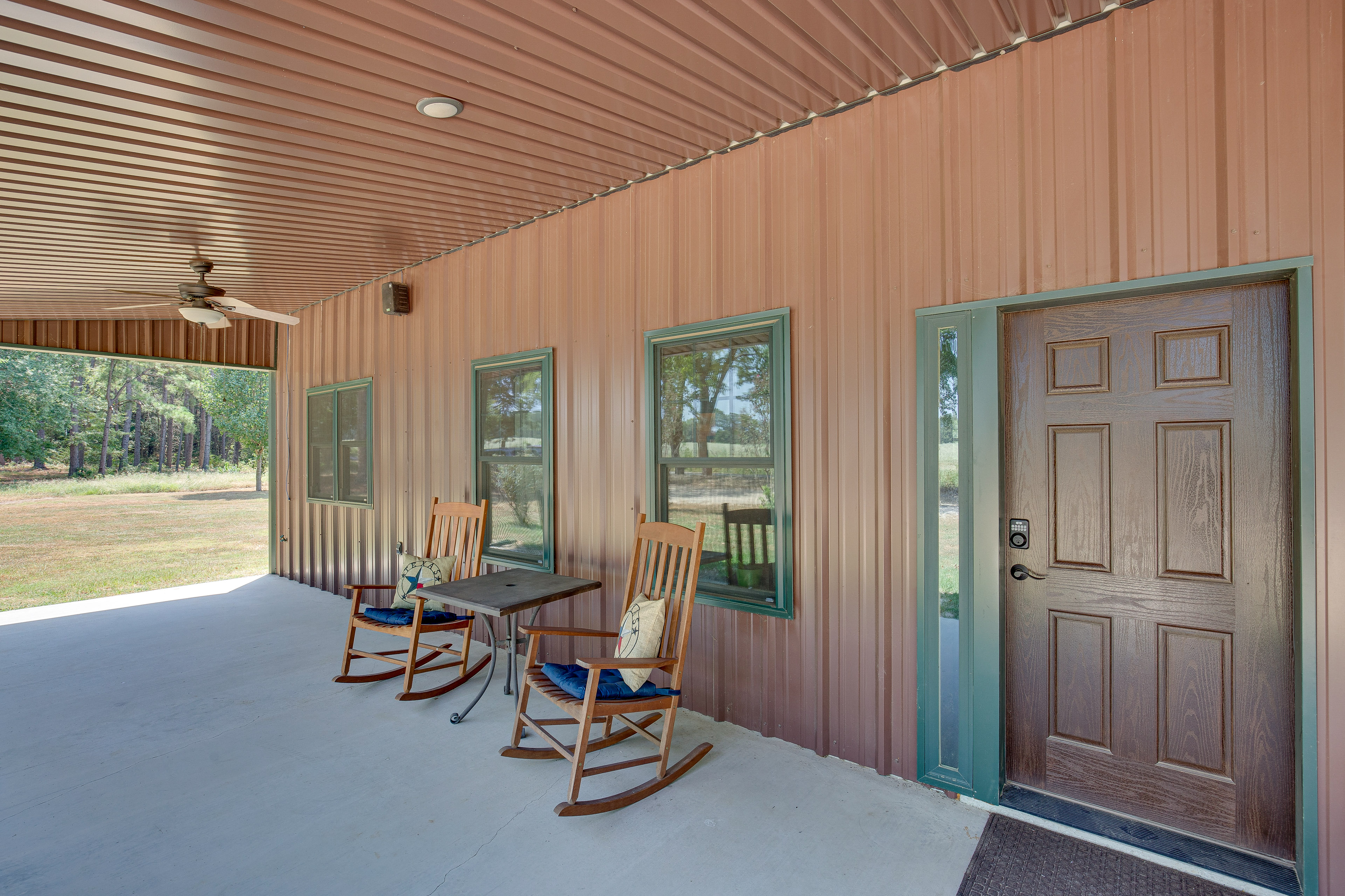 Property Image 1 - Dog-Friendly Countryside Texas Cabin w/ Fire Pit