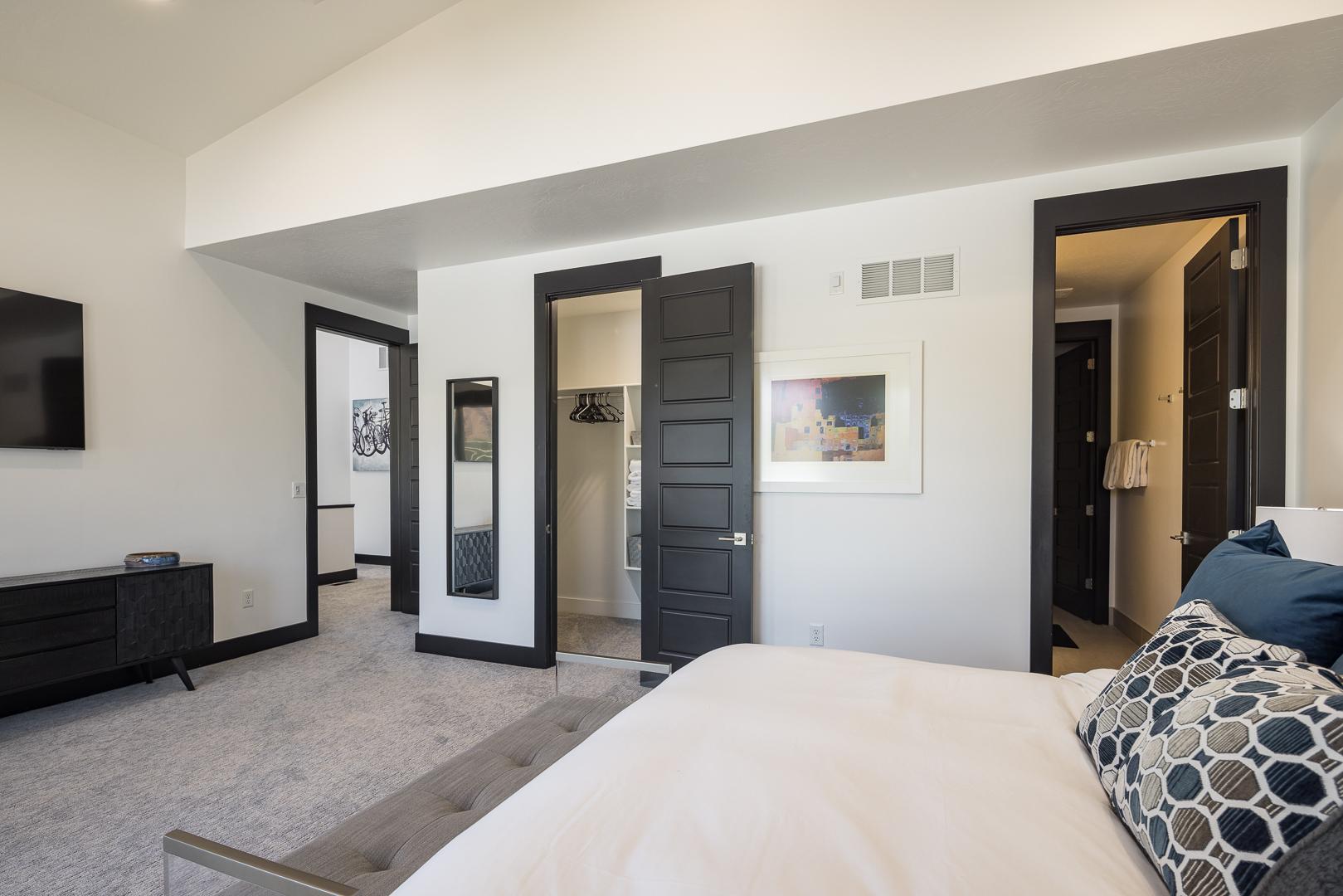 246 E 200 South Unit 1