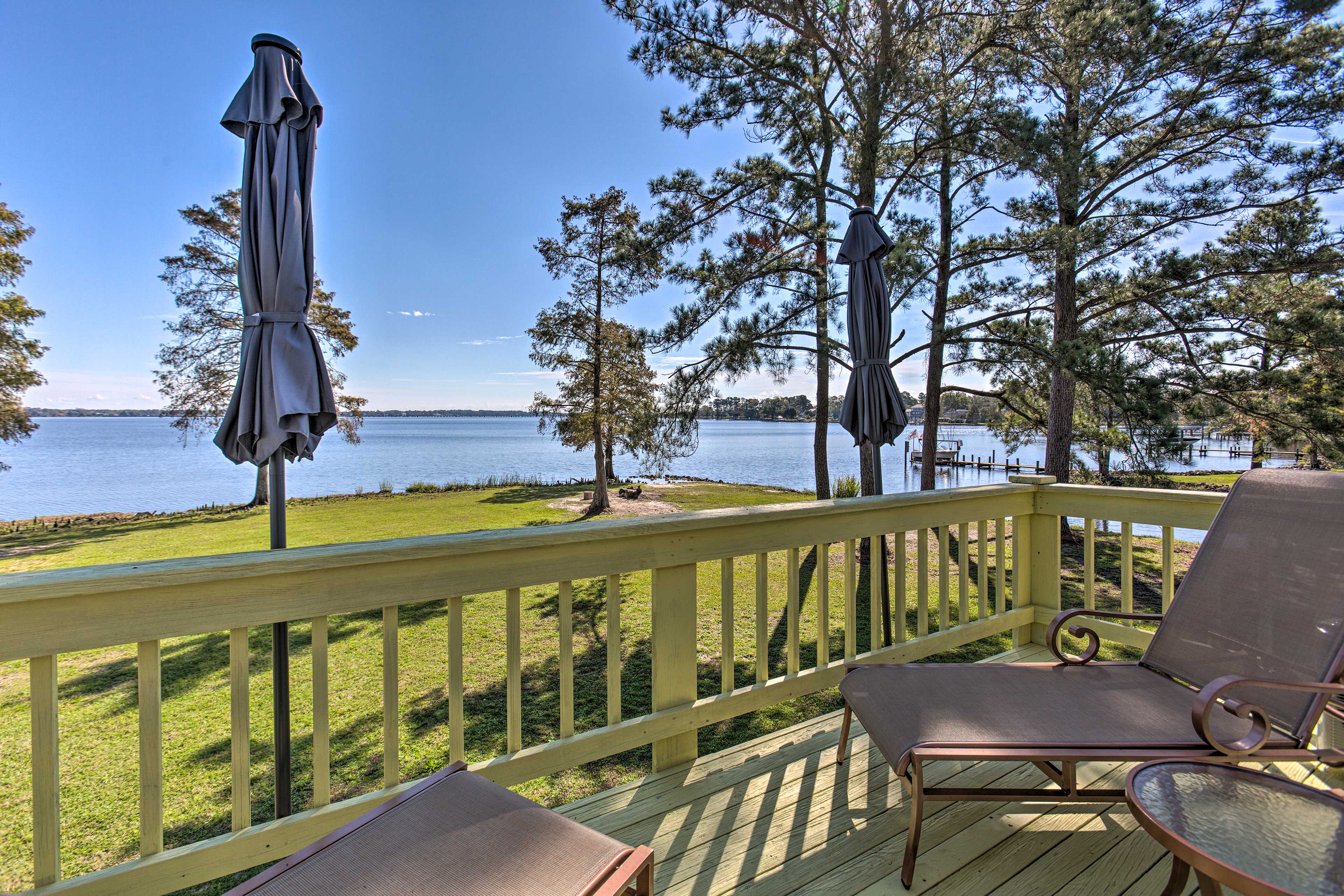 Property Image 2 - Riverfront New Bern House: Gourmet Kitchen & View!