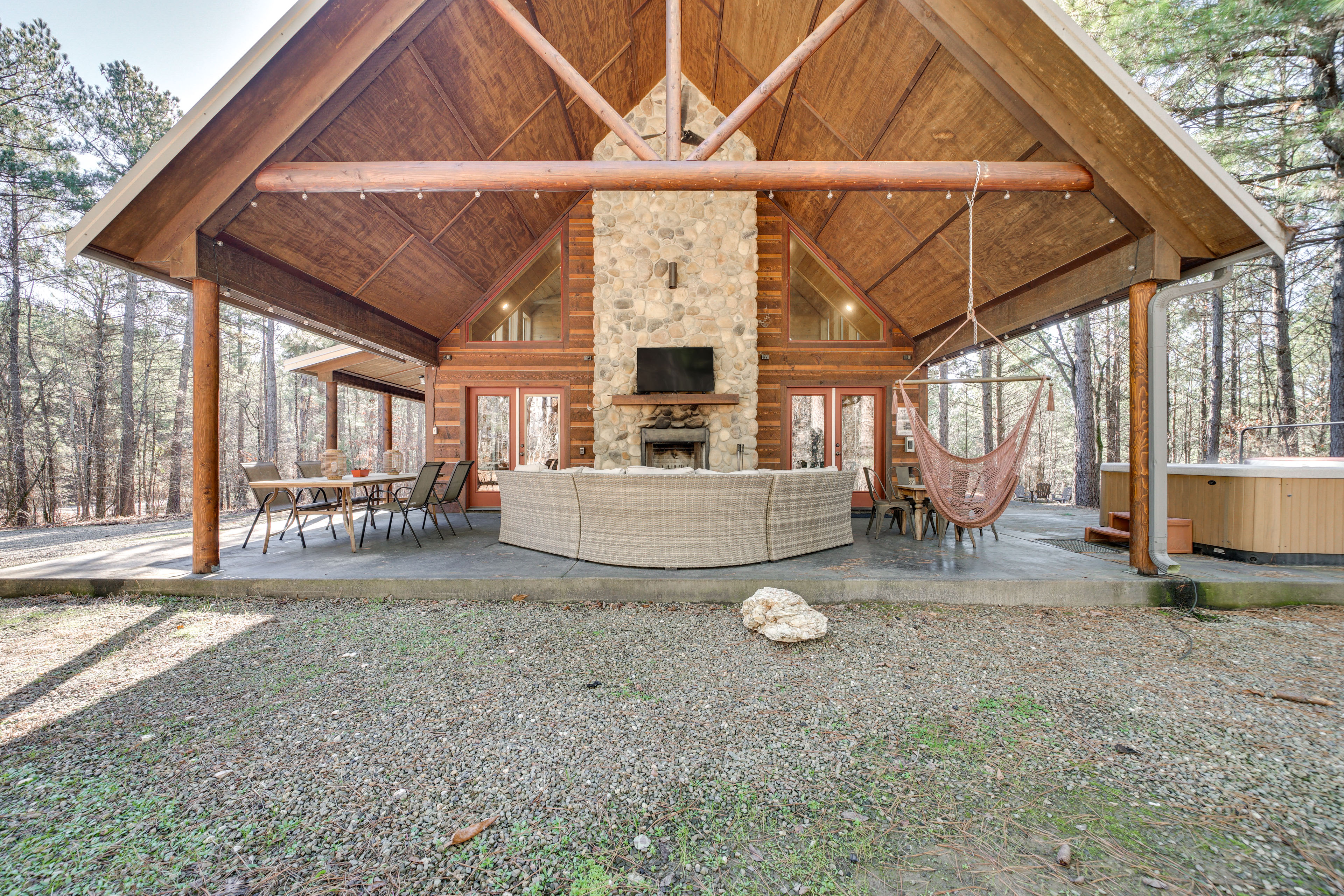 Property Image 2 - Family-Friendly Broken Bow Cabin w/ Game Room!