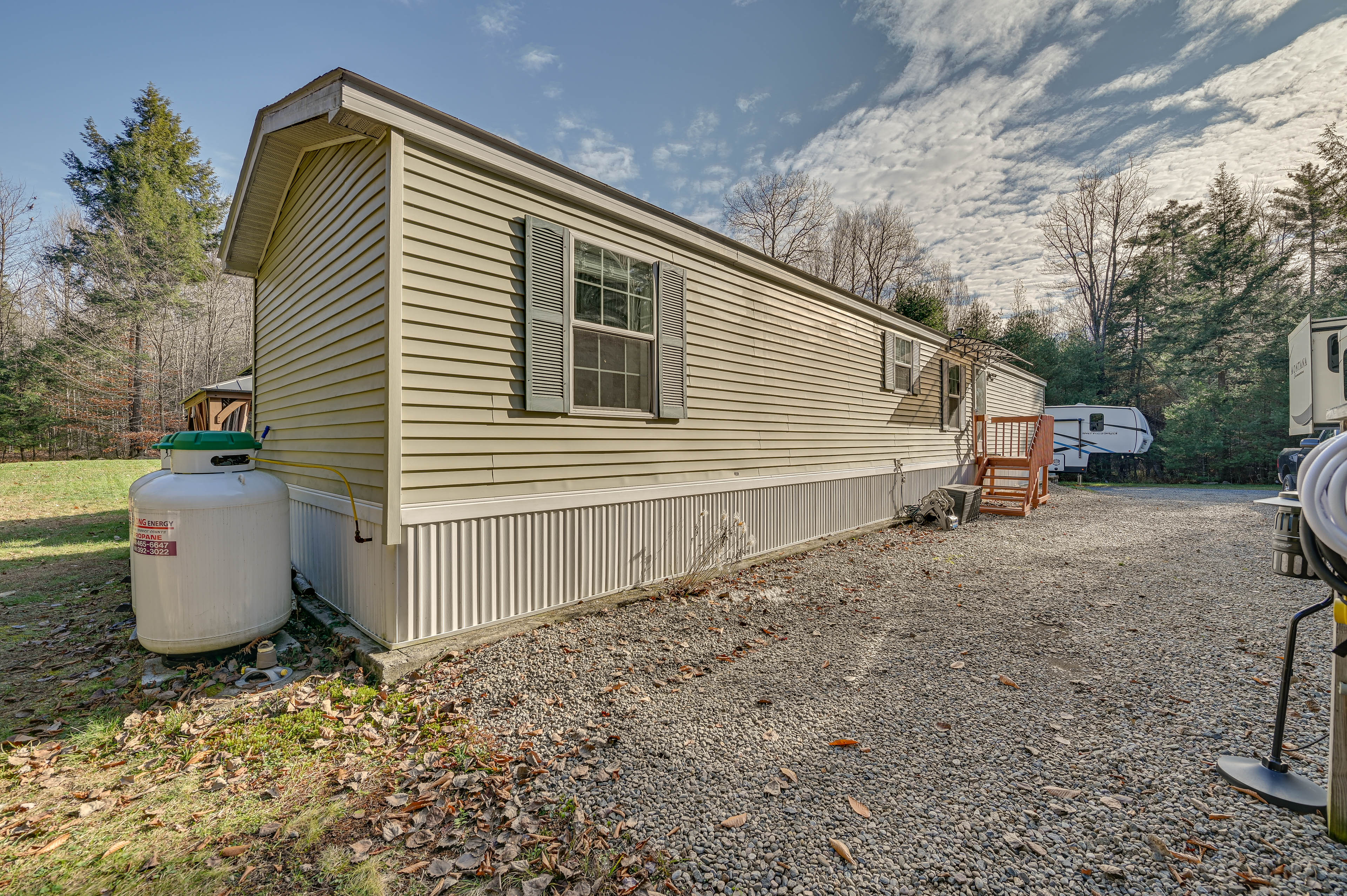 Northville Cabin with Fire Pit, 4 Mi to Boat Ramp!