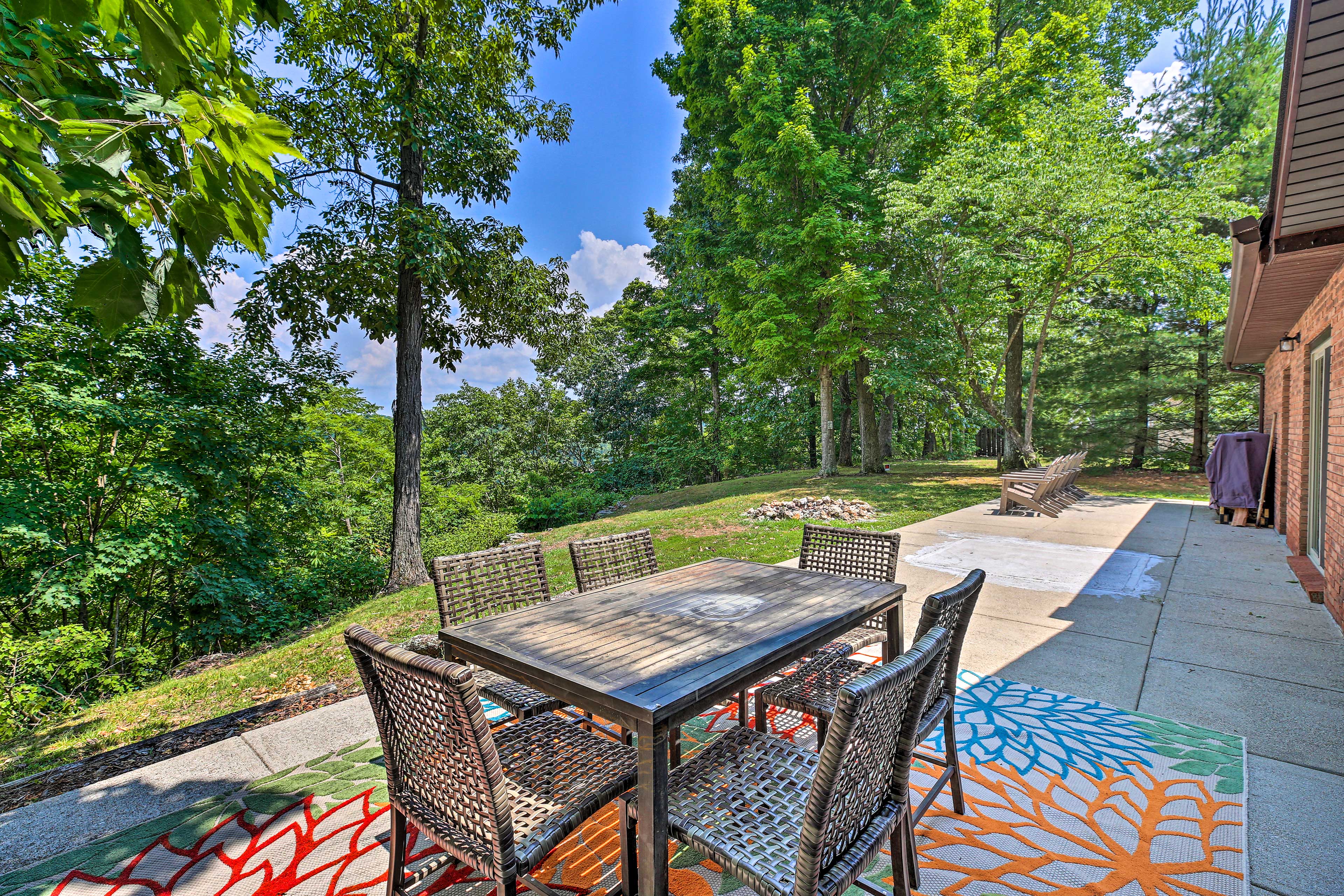 Property Image 1 - Idyllic Bronston Retreat w/ Fire Pit + View!